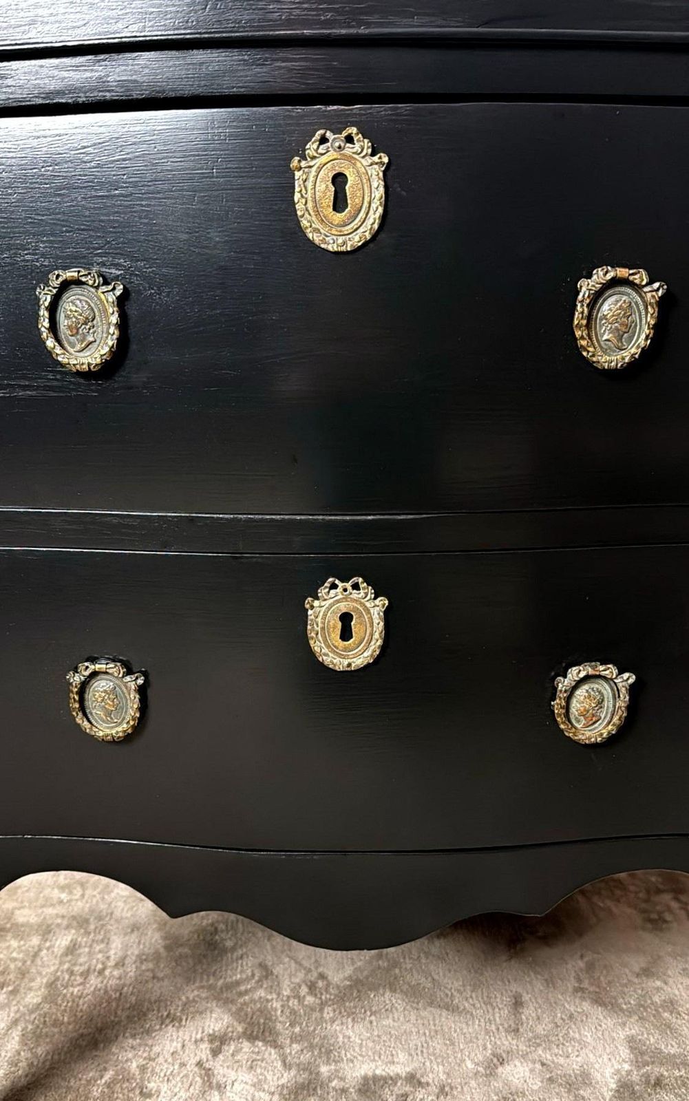 2646.0 Louis XV Style Black Lacquered Walnut Chest Of Drawers With Bronze Decorations photo