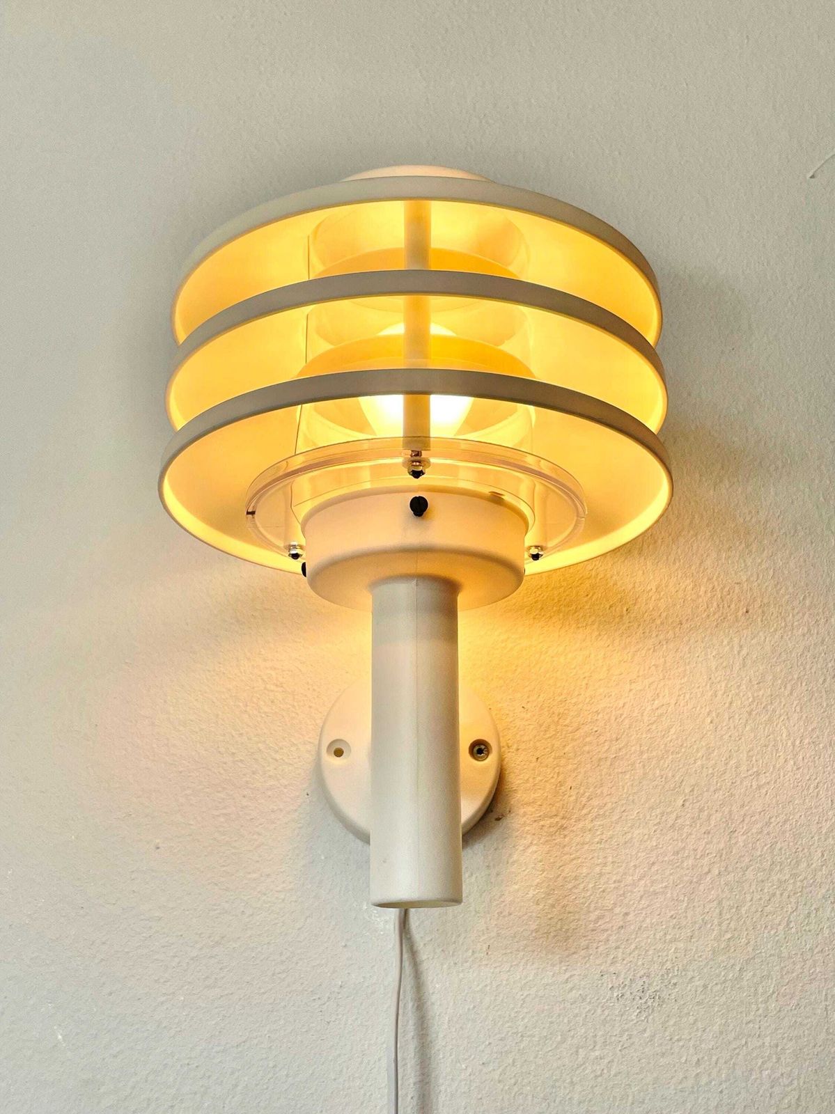 Cool Vintage White Plastic Outdoor Wall Lamp With Multilayer Shades In Classic Danish Design From Lyskilde Model 500 photo 244.0