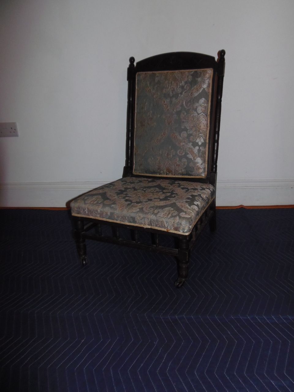photo for sale Arts And Crafts Chair  / Aesthetic Movement