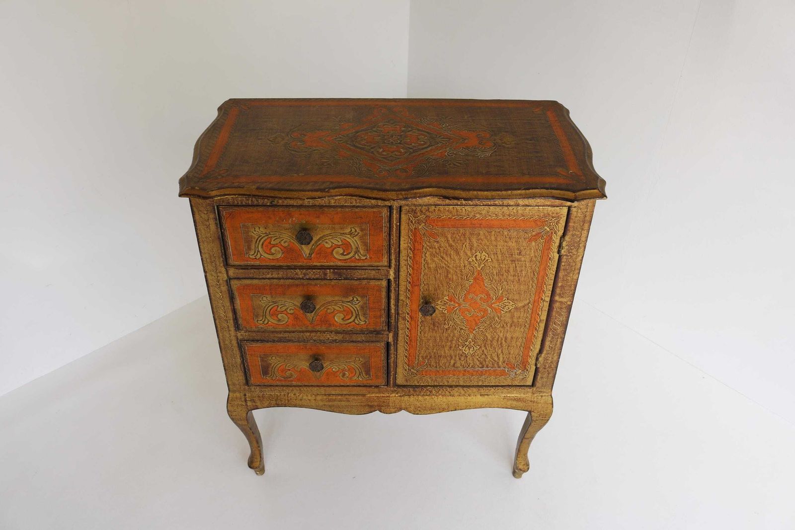 Florentine Gilt Cabinet Italian Small Cupboard Hollywood Regency Bedside Cabinet Mid Century Side Table Vintage Nightstand Drawers Door 60s photo furniture