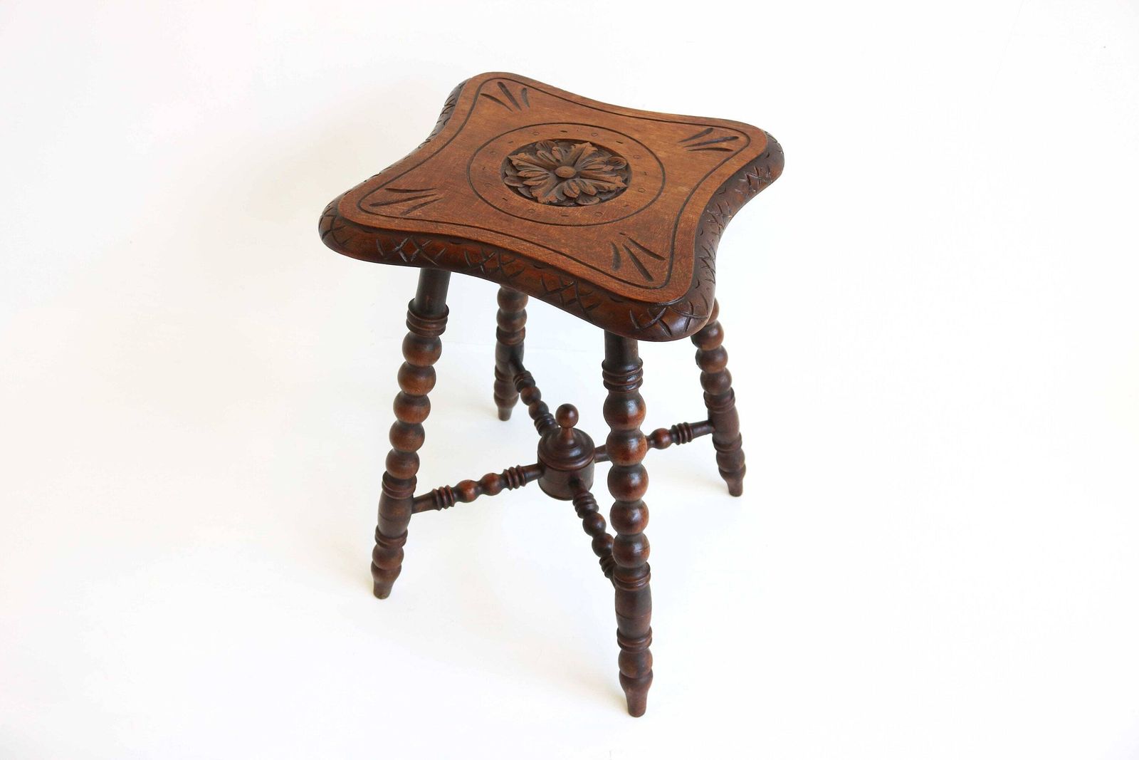 English Oak Stool, 19th Century Antique Victorian Style Carved Wood Carved Stool Bobbin Stool Side Table Kettle Stand Craftsmanship photo 607.0
