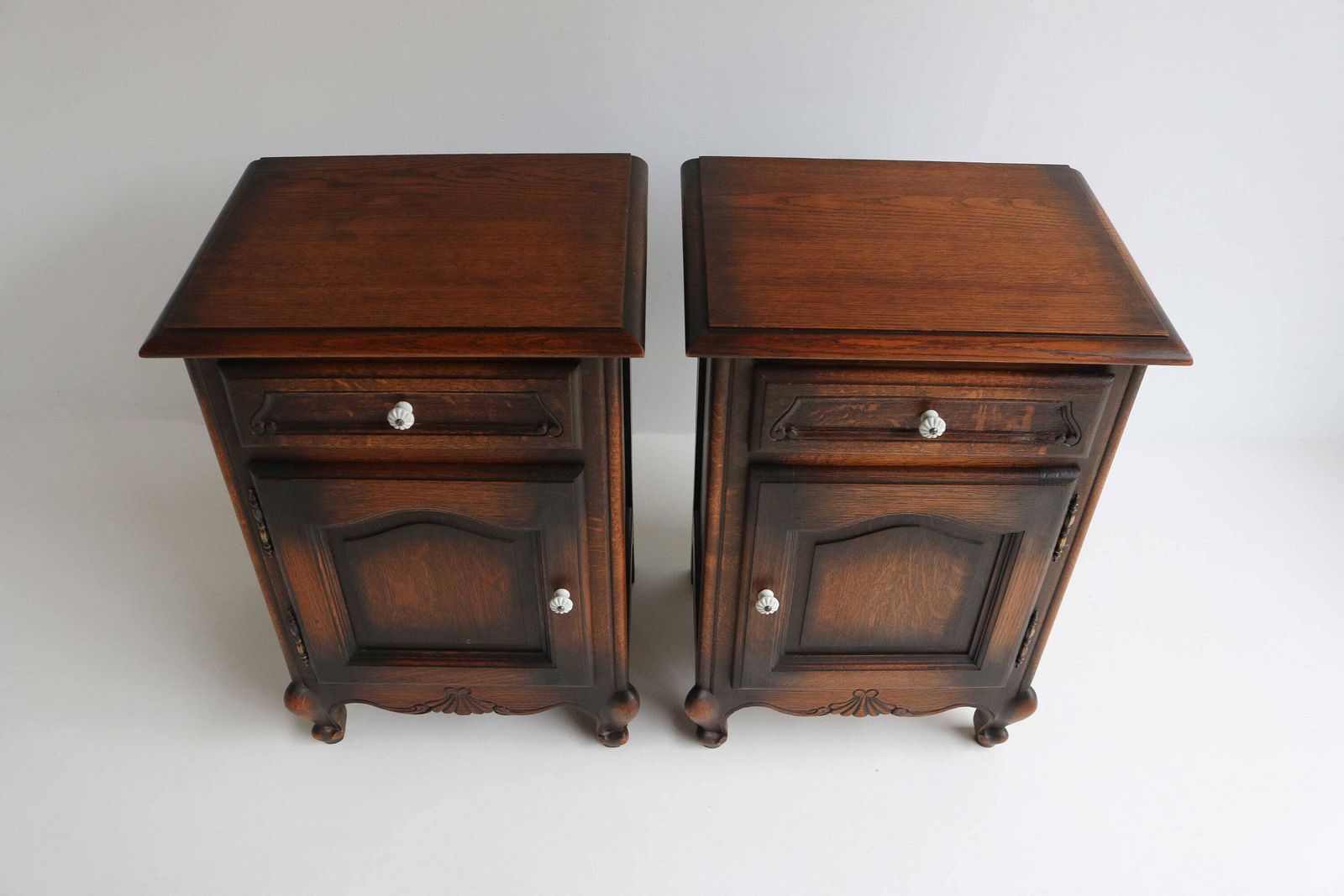 French Pair Of Country Louis XV Style Antique Style Hand Carved Oak Nightstands Midcentury Bedside Tables Vintage End Tables 1960s photo furniture