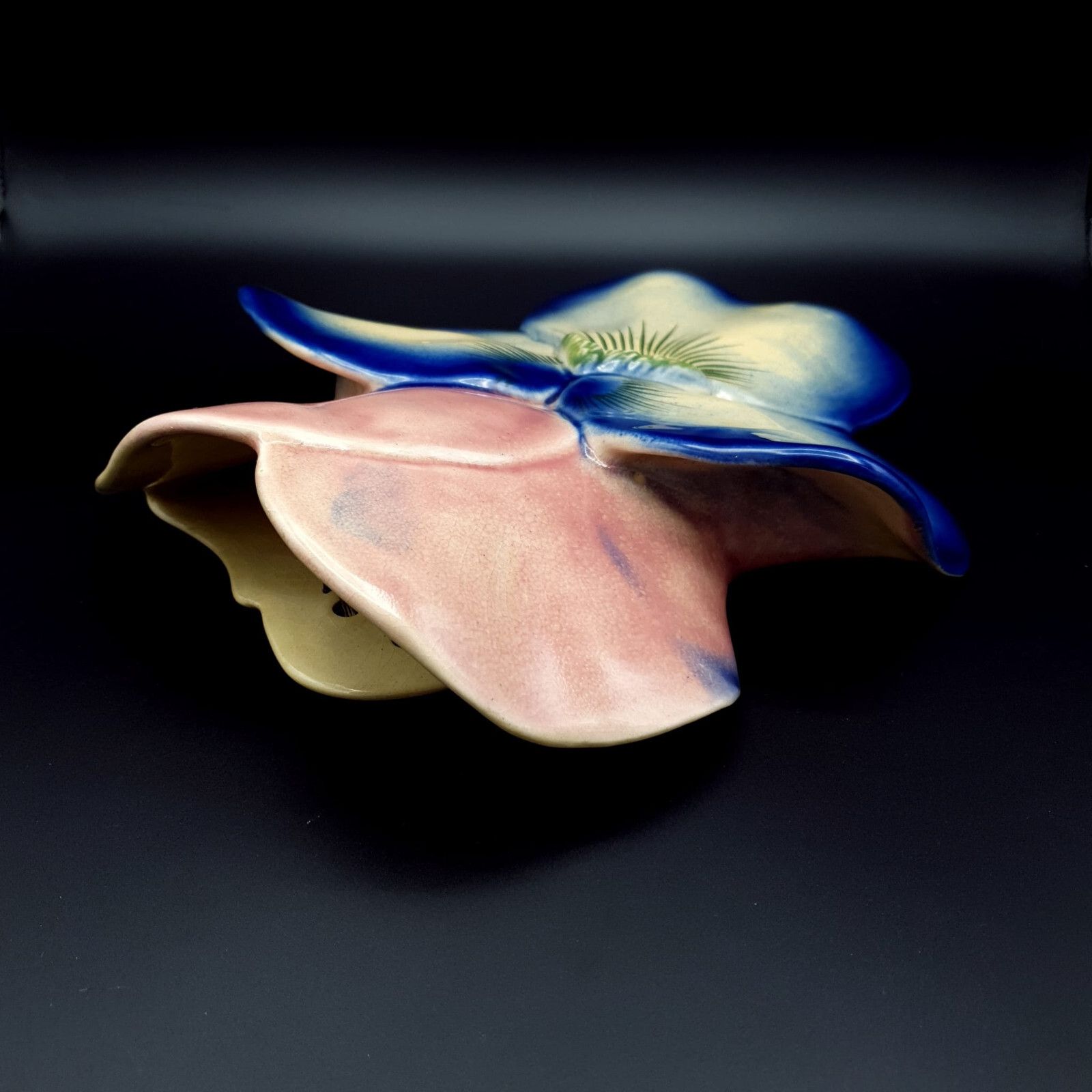 Olfaire Flower Orchid Vase Large Wall Pocket Majolica Portugal Retro Very Rare photo 100.0
