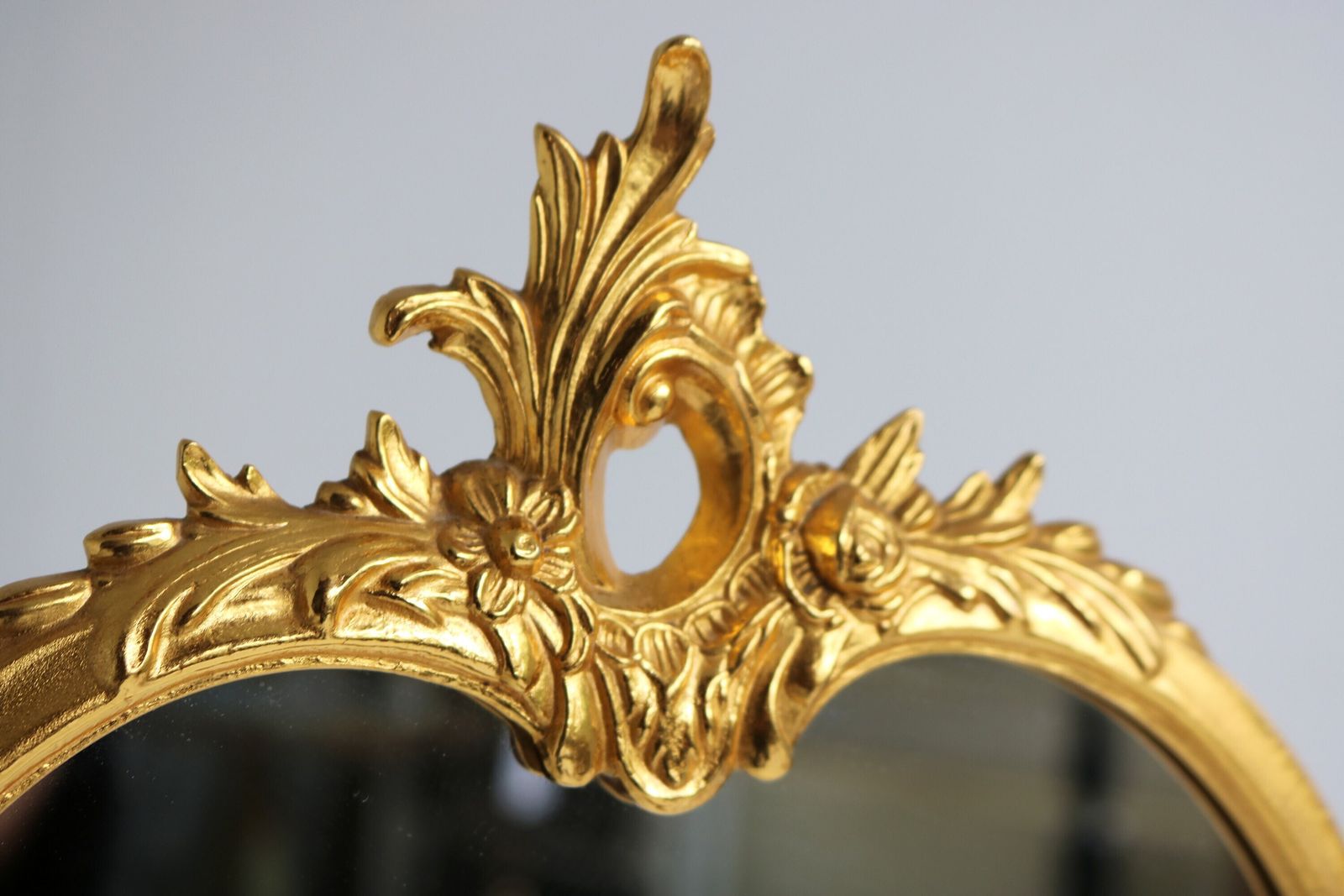 Mid Century Sierlijk Verguld Gegoten Messing Bruinmarmeren Tafelspiegel – Goud, Romantisch, Klassiek, Ca. 1960, Inklapbaar photo furniture