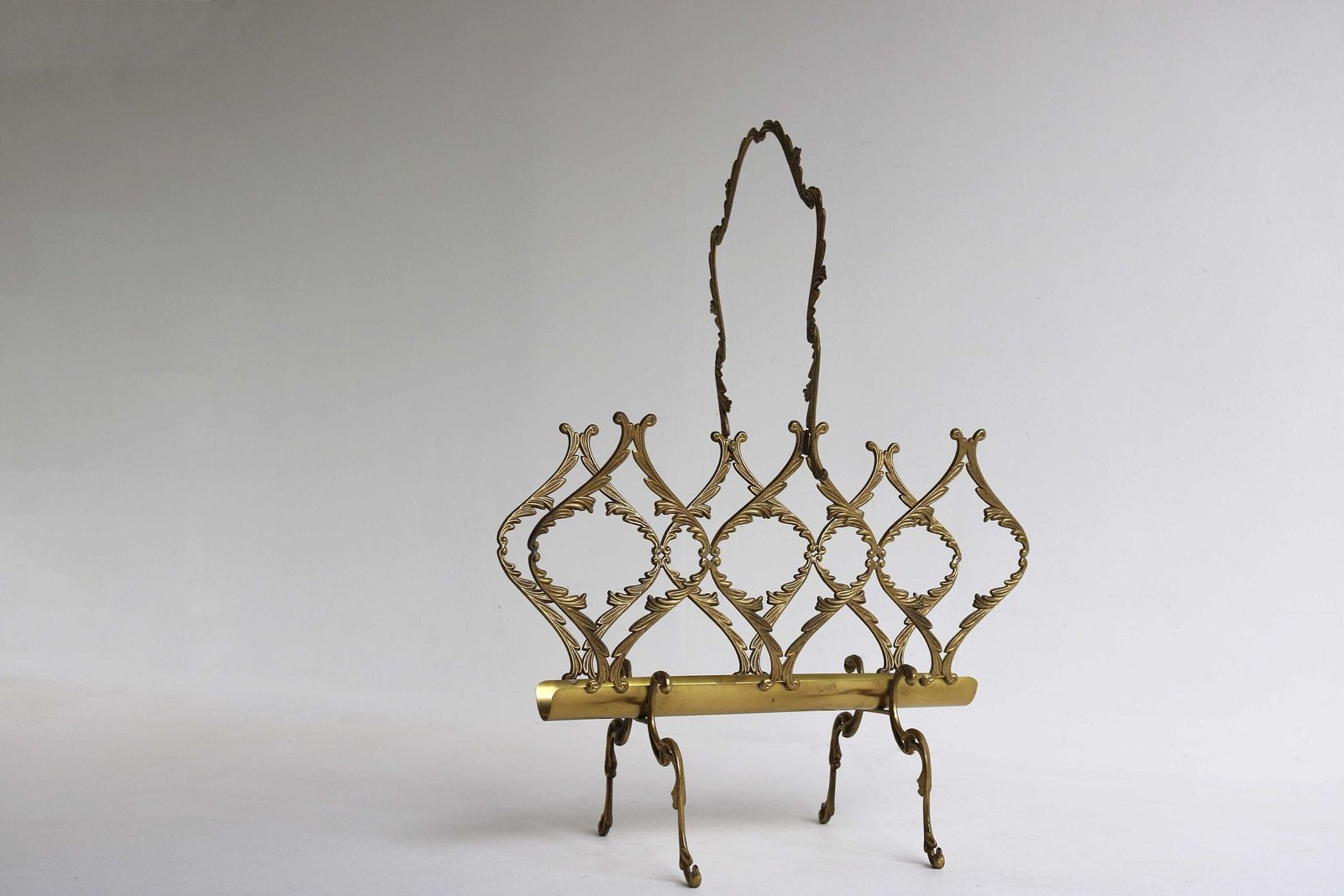 Vintage Ornate Brass Magazine Rack Italian Newspaper Rack Carrying Handle Mid Century Neoclassical Regency Style Magazine Stand Or Rack 1950