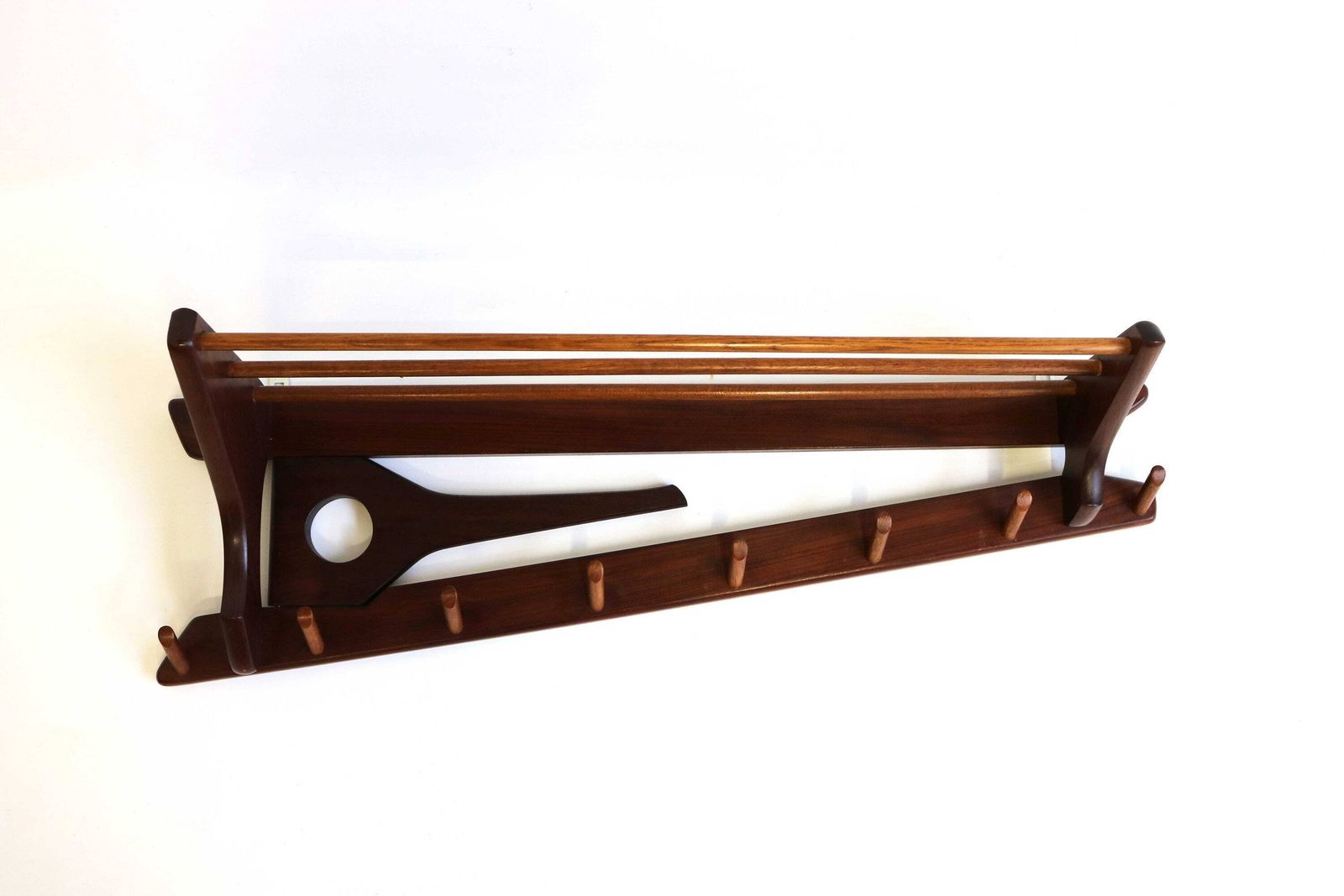 Mid Century Design Massief Teak Kledingkast Kapstok Hoedenrek Hal Rek Haak Standaard Dutch Design Electrimeufa Jaren 60 Retro photo for sale