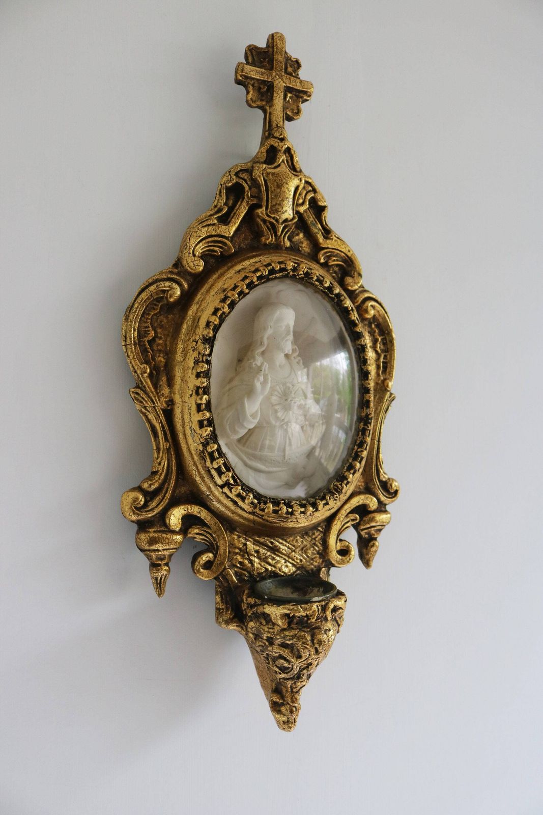 Antique Ornate Holy Water Font Sacred Heart Of Jesus Christ Oval Meerschaum Convex Glass Domed Glass Gold Gilded Carved Wood Cross French photo Art