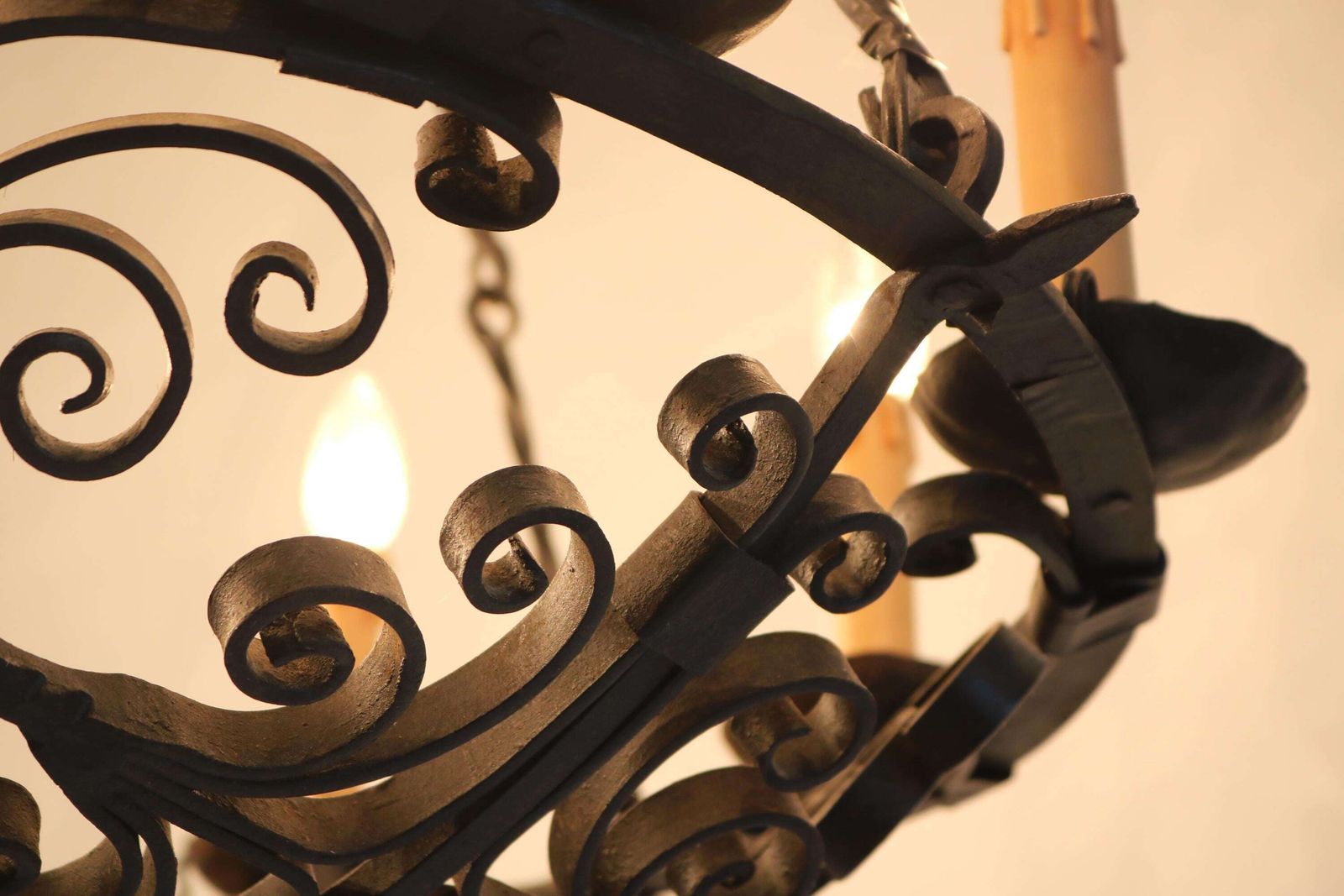 Large Wrought Iron Antique Castle Chandelier Arts & Crafts Round Pendant Light Fixture Hands Made Dome Crown Chains Late 19th Century photo Lighting