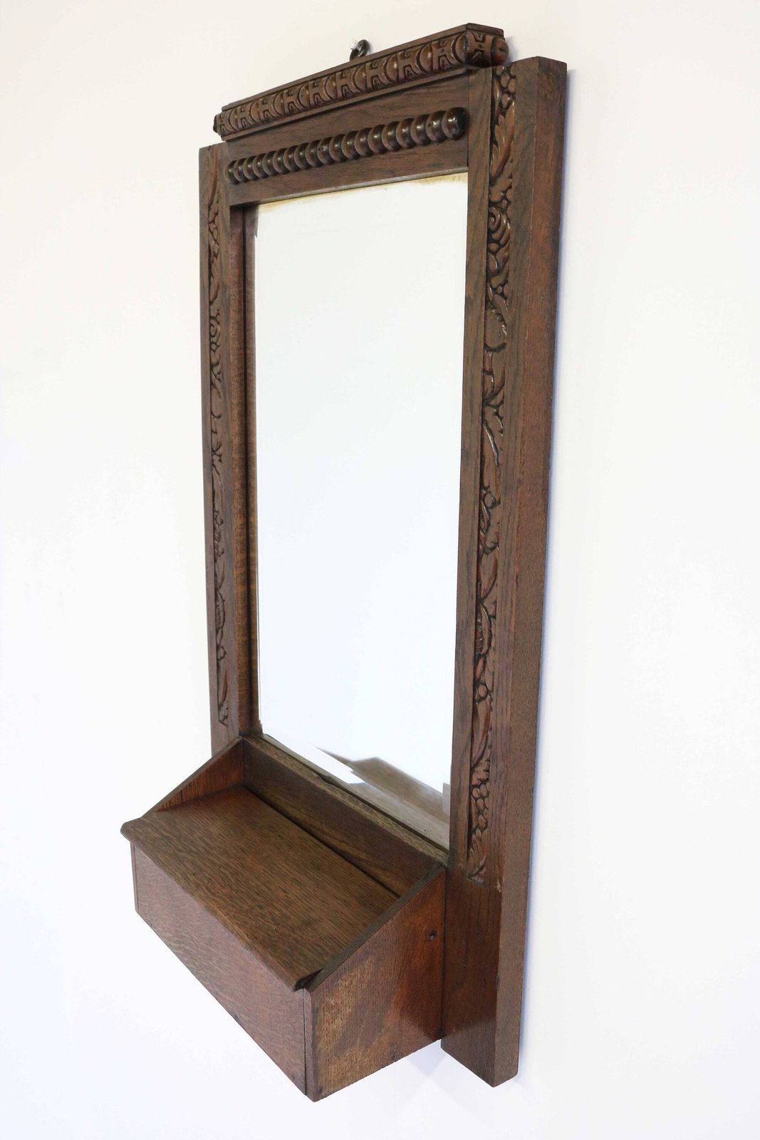 Antiek Art Deco Houten Gesneden Facetspiegel – Badkamer/Entree/Hal Kastje, Klein Wandkastje Met Kammenlade, 1920/1930 photo furniture