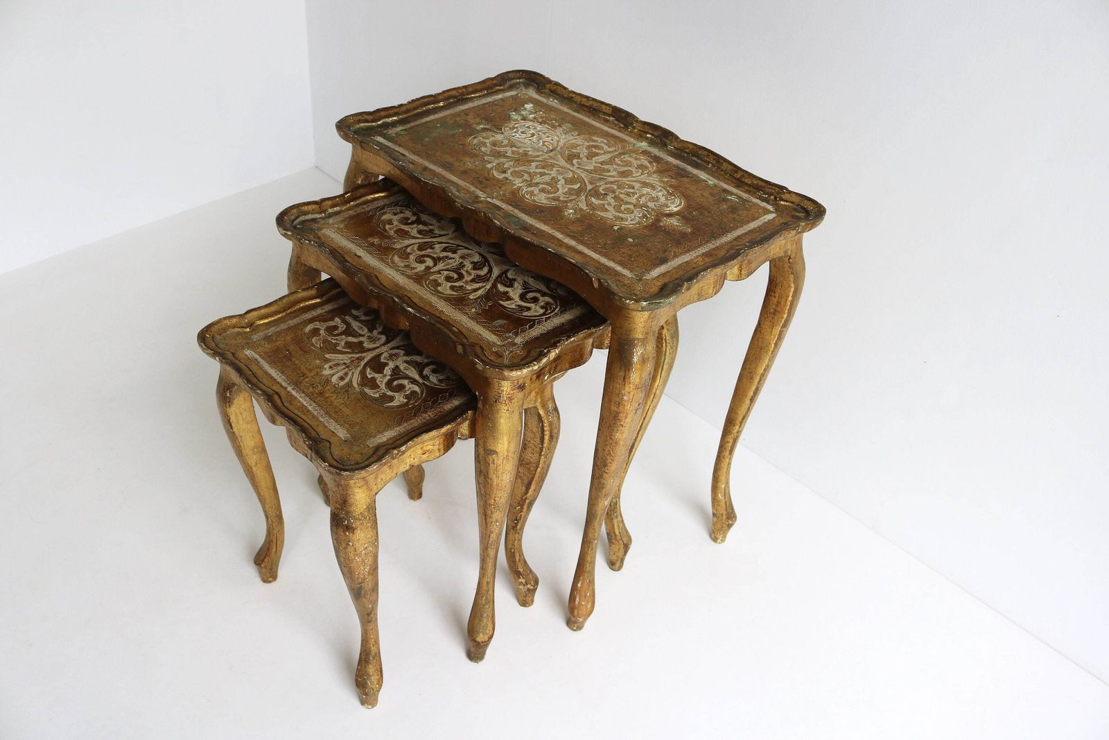 Set Of Three Italian Florentine Gold Hollywood Regency Wood Stacking Nesting Tables Additional Tables Side Tables Set Tables 1960s photo furniture