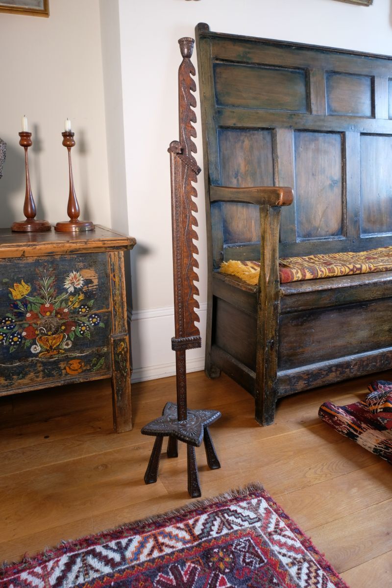 Rare Arts & Crafts Carved Oak Adjustable Candle Stand photo vinterior
