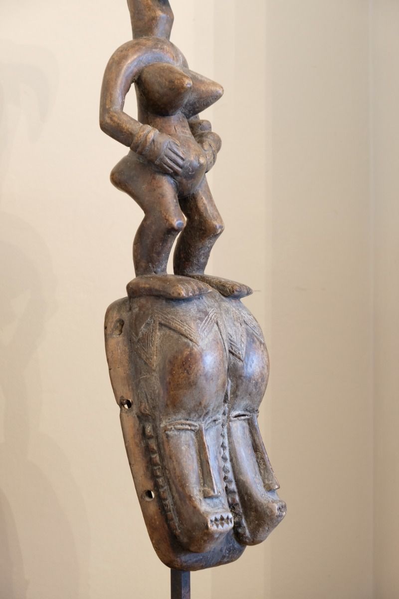 Carved African Guro (Gouru) Fertility Figure Sculpture On Stand photo buy