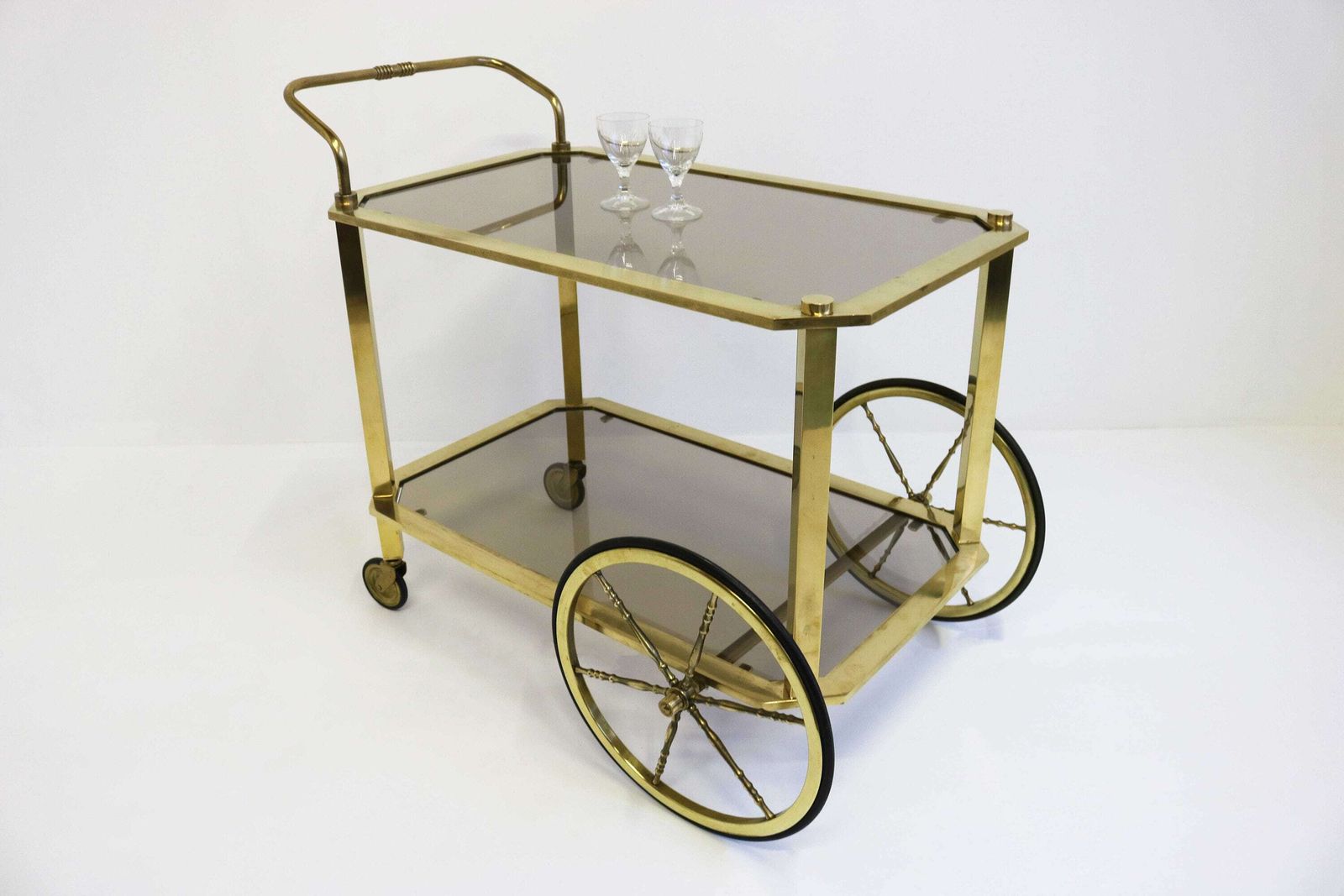 Hollywood Regency Serving Trolley Vintage Bar Cart Cocktail Entertainment Beverages Tea Cart Mid Century Brass Side Table Smoked Glass 1960