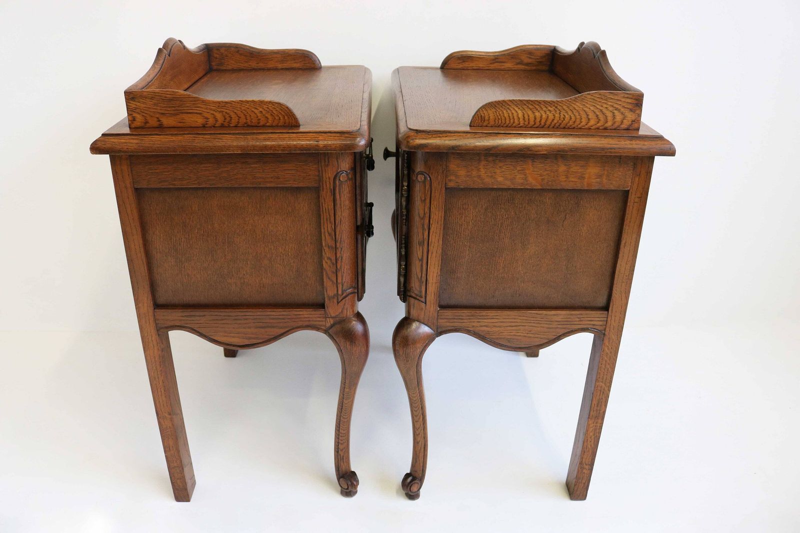 Couple Louis XV Style Bedside Tables Set Of 2 French Provincial Nightstands Oak Side Tables Pair Hand Carved Wooden Cabinets Midcentury 60s photo buy
