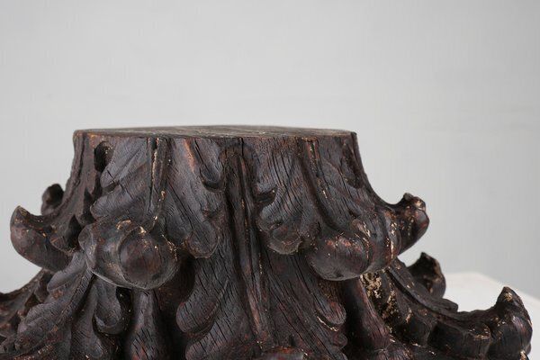 Antique Hand Carved Corinthian Column Ornament, France, 18th Century photo 746.0