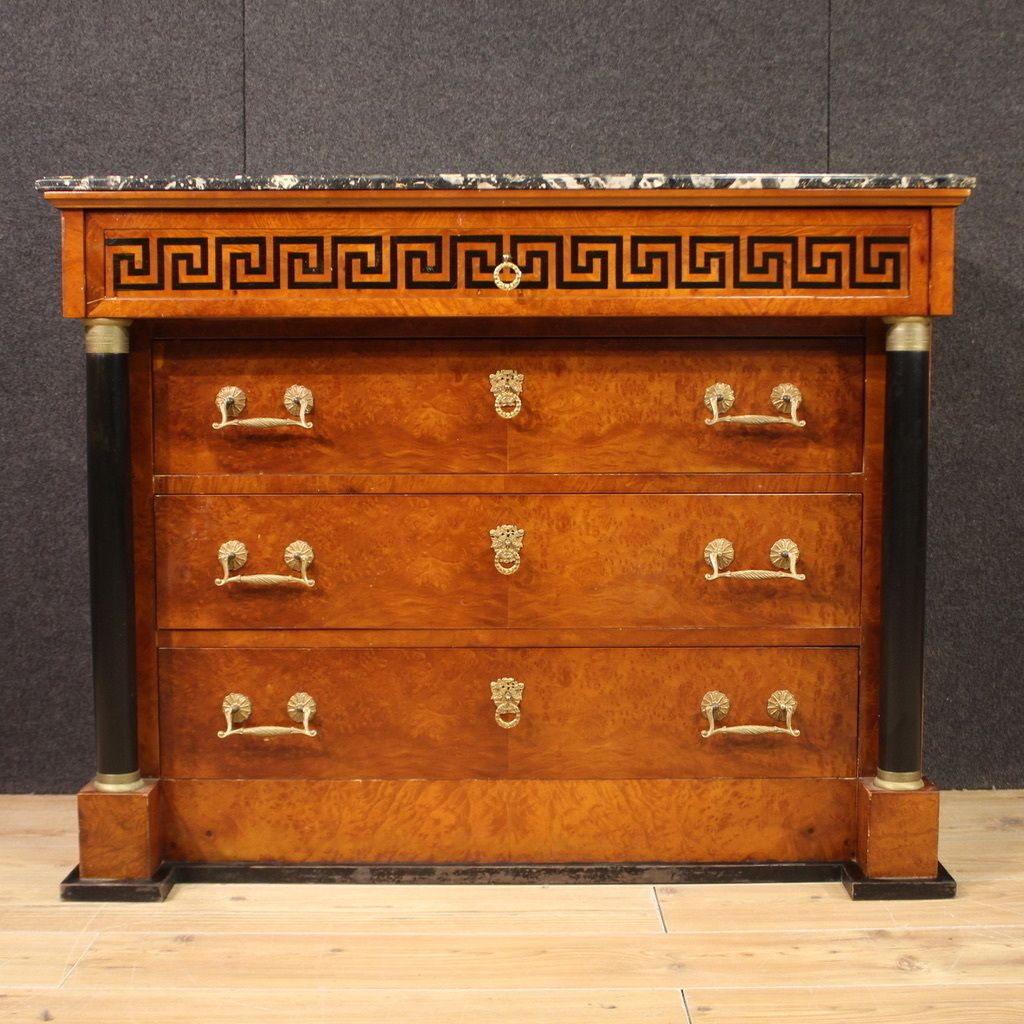 photo furniture Elegante Ladekast In Empire Stijl, 20e Eeuw