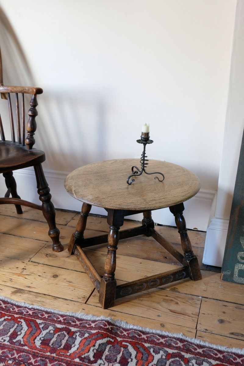 photo vinterior Oak Carved Low Round Table By Priory Circa 1950s