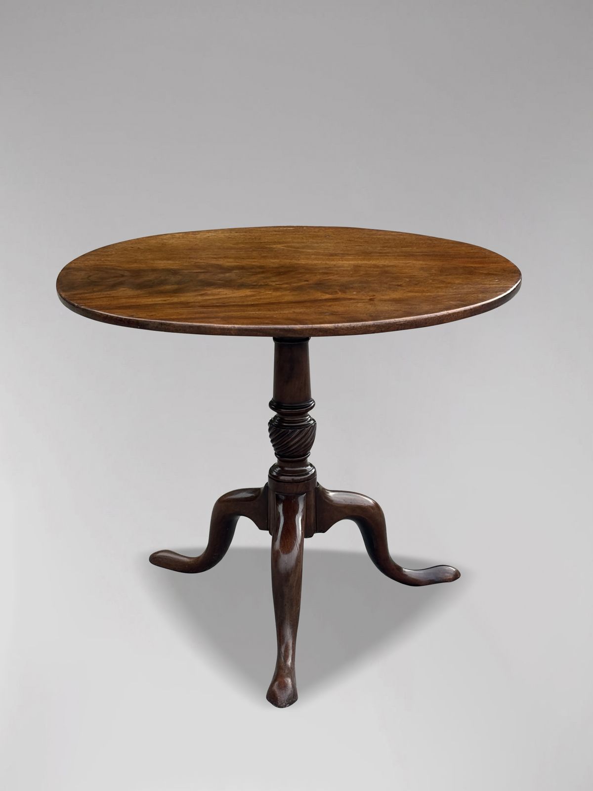 Furniture 18th Century George III Period Mahogany Tripod Table photo
