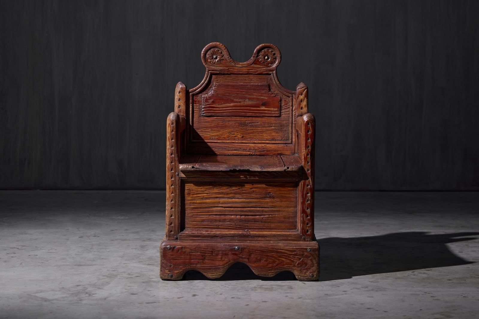Curved Wooden Armchair With Inner Compartment, France, 19th Century photo 3015.0