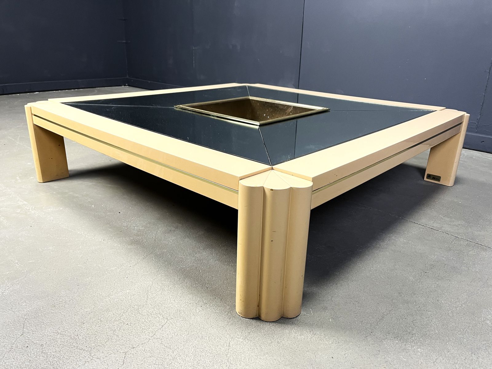 Vintage Lacquer Coffee Table By Alain Delon For Maison Jansen, 1970s photo vintage