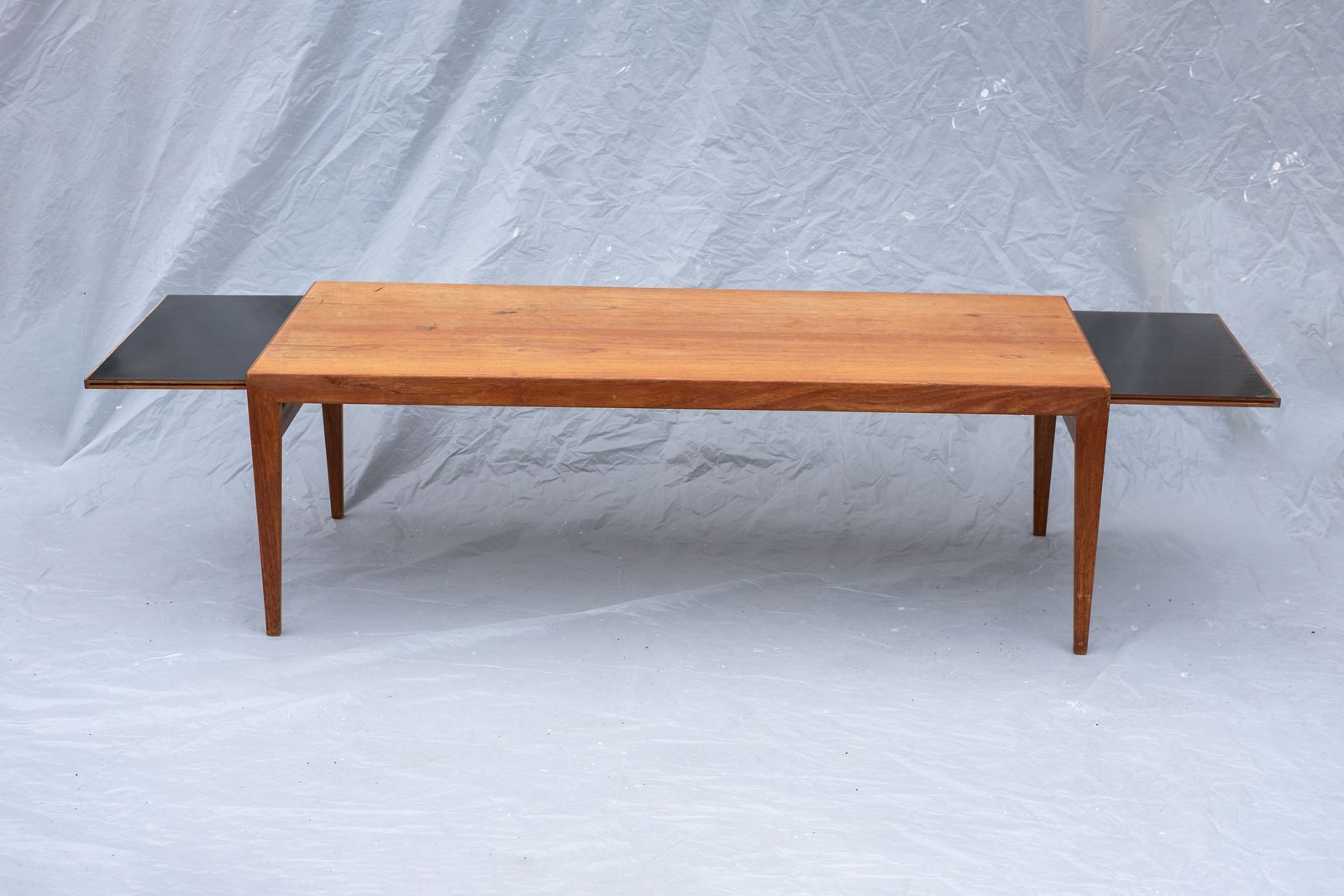 Mid 20th Century Modern Teak Extending Coffee Table By Ludvig Pontoppidan photo for sale