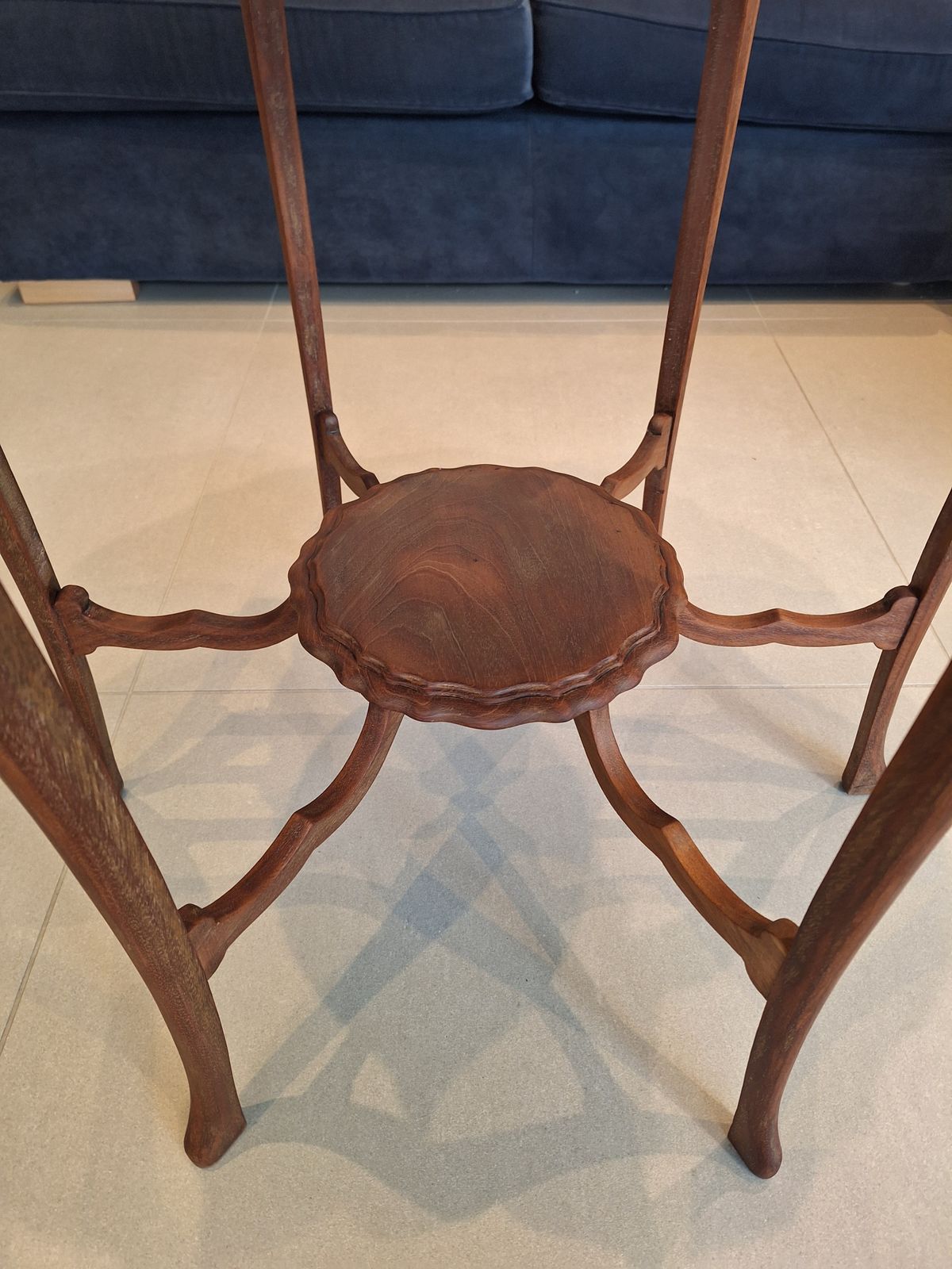 Antique Wooden Side Table   Scalloped Top 2 Tier Mahogany photo vinterior