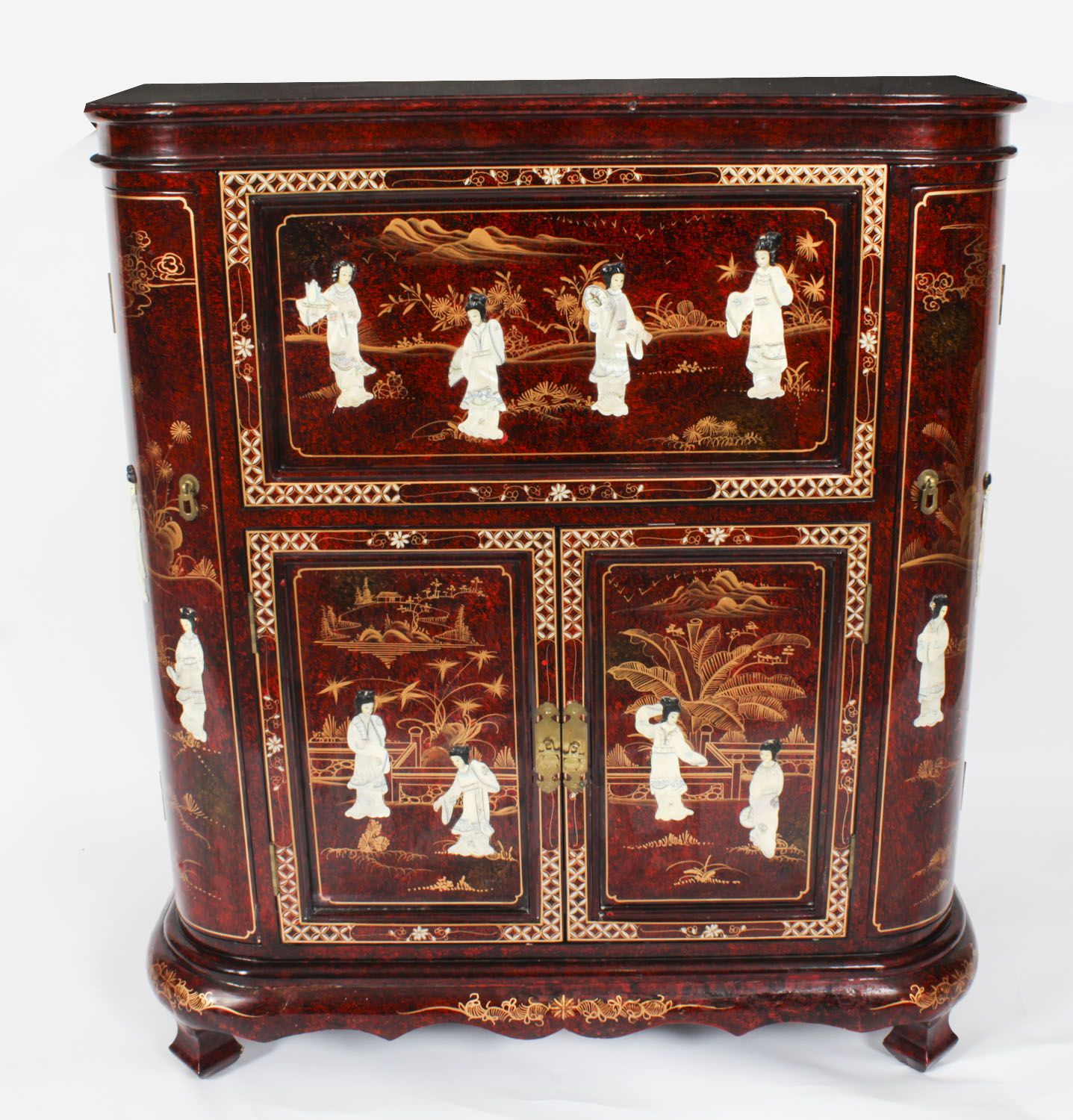 Furniture Vintage Japanese Burgundy Lacquered Cocktail Cabinet Dry Bar & Glasses 20th C photo