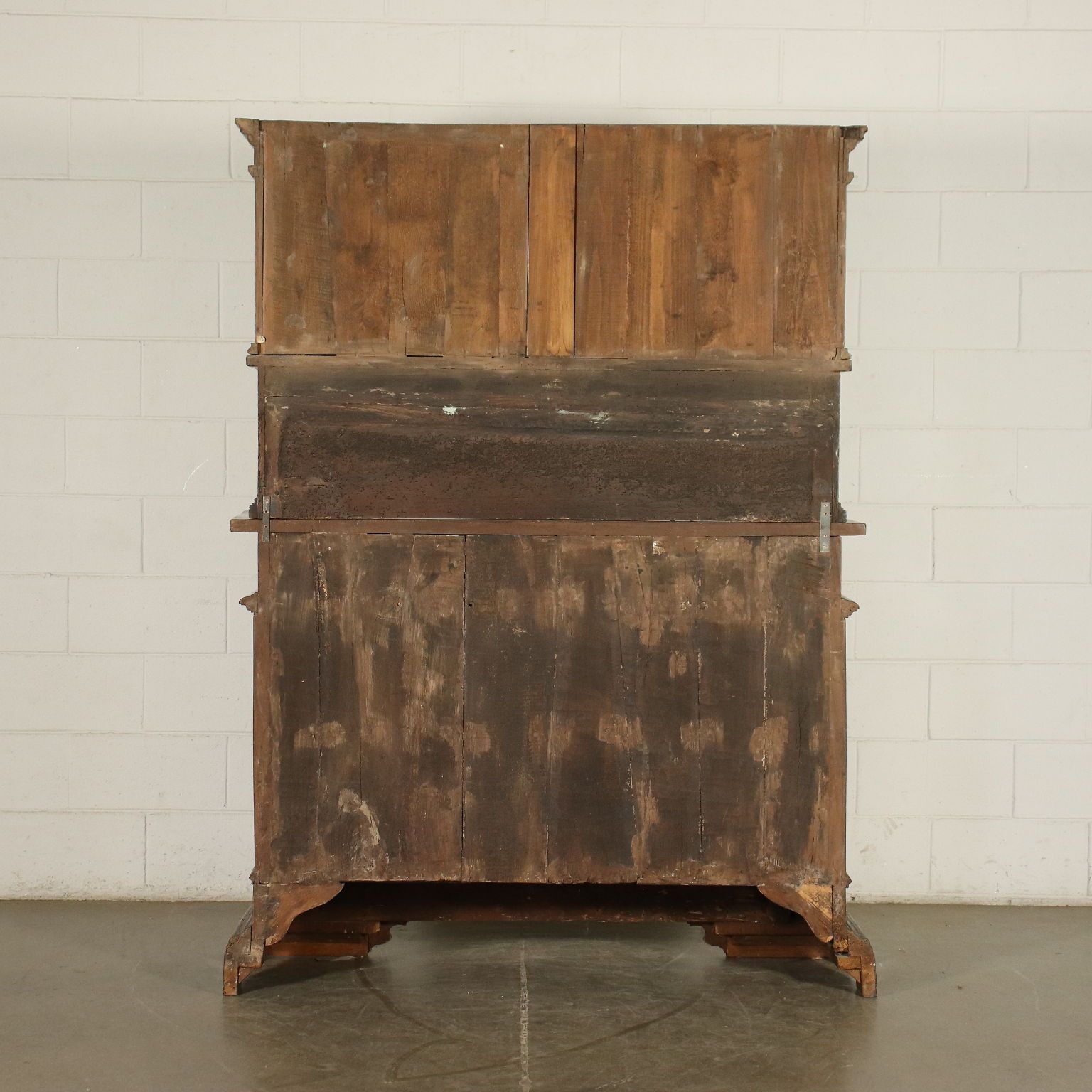 photo buy Emilian Baroque Cupboard Walnut Poplar Italy 18th Century