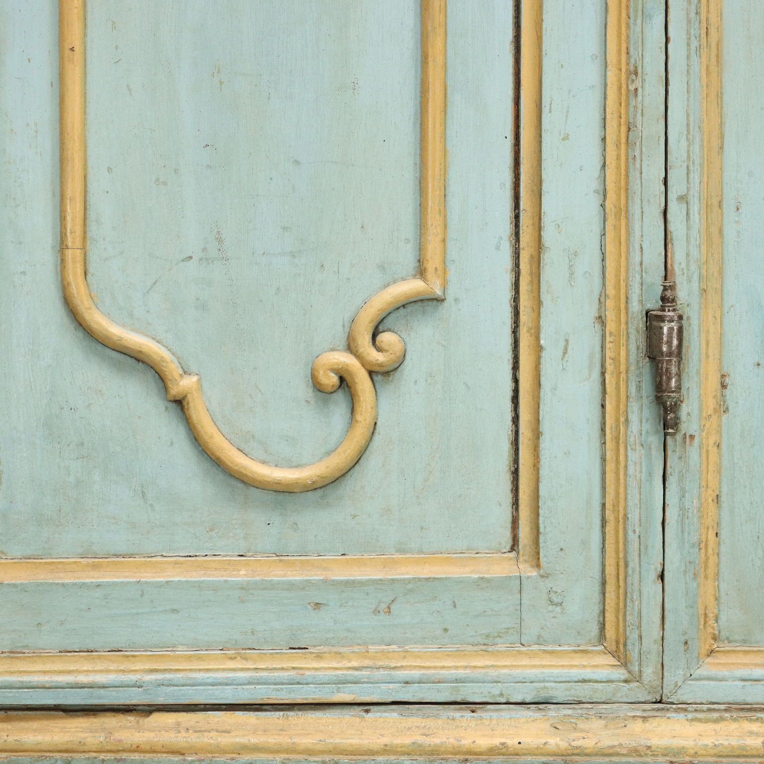Antique Cupboard Baroque Style Mid XVIII Century Lacquered Wood photo 17930.0