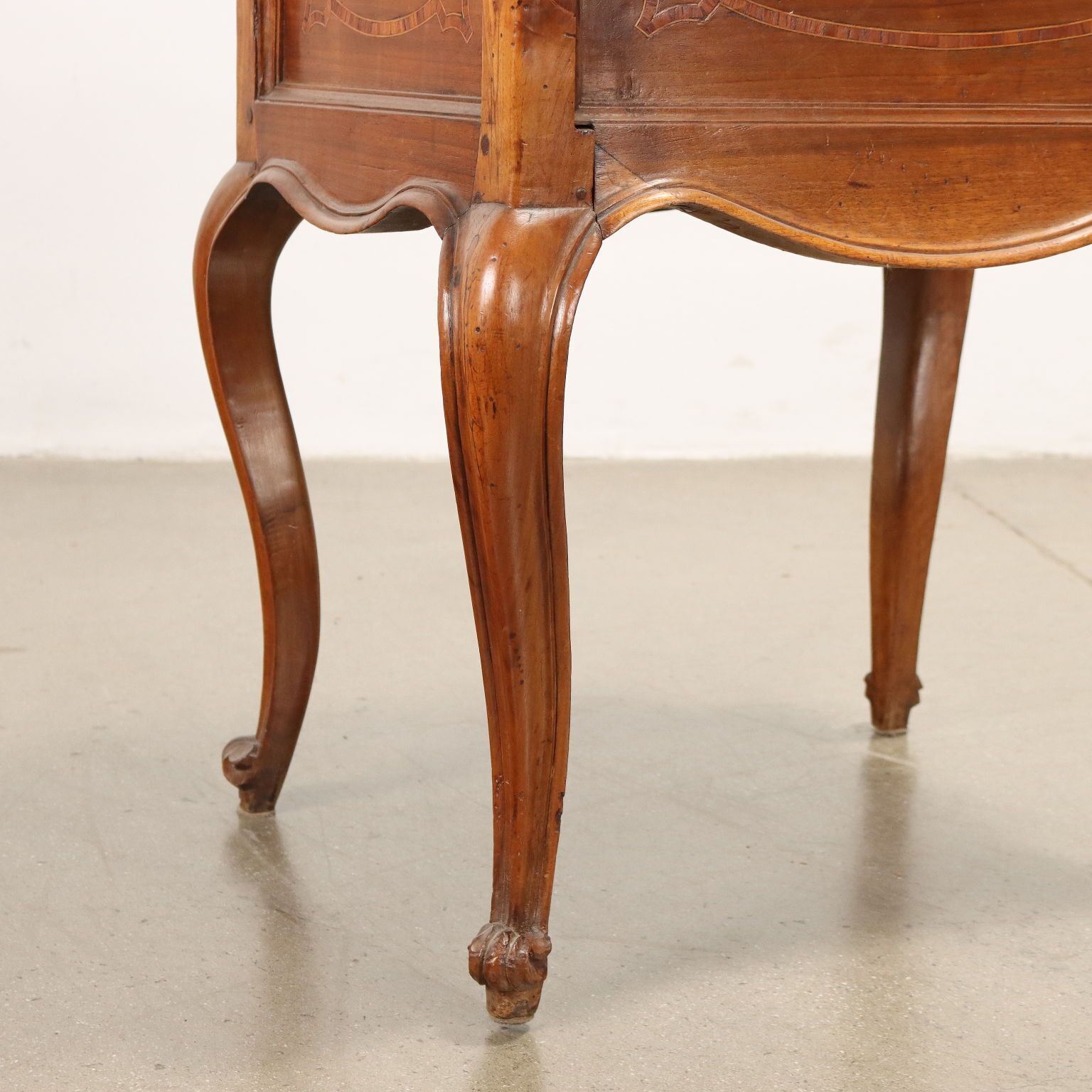 photo furniture Antique Bedside Tables Baroque Style Italy Mid XVIII Century