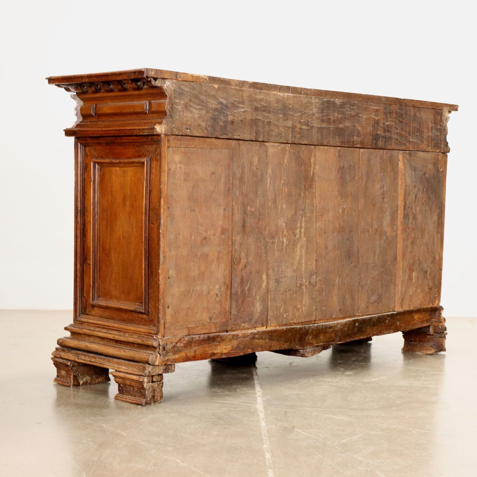 photo furniture Ancient Cupboard Reggio Emilia Late XVII Century Walnut
