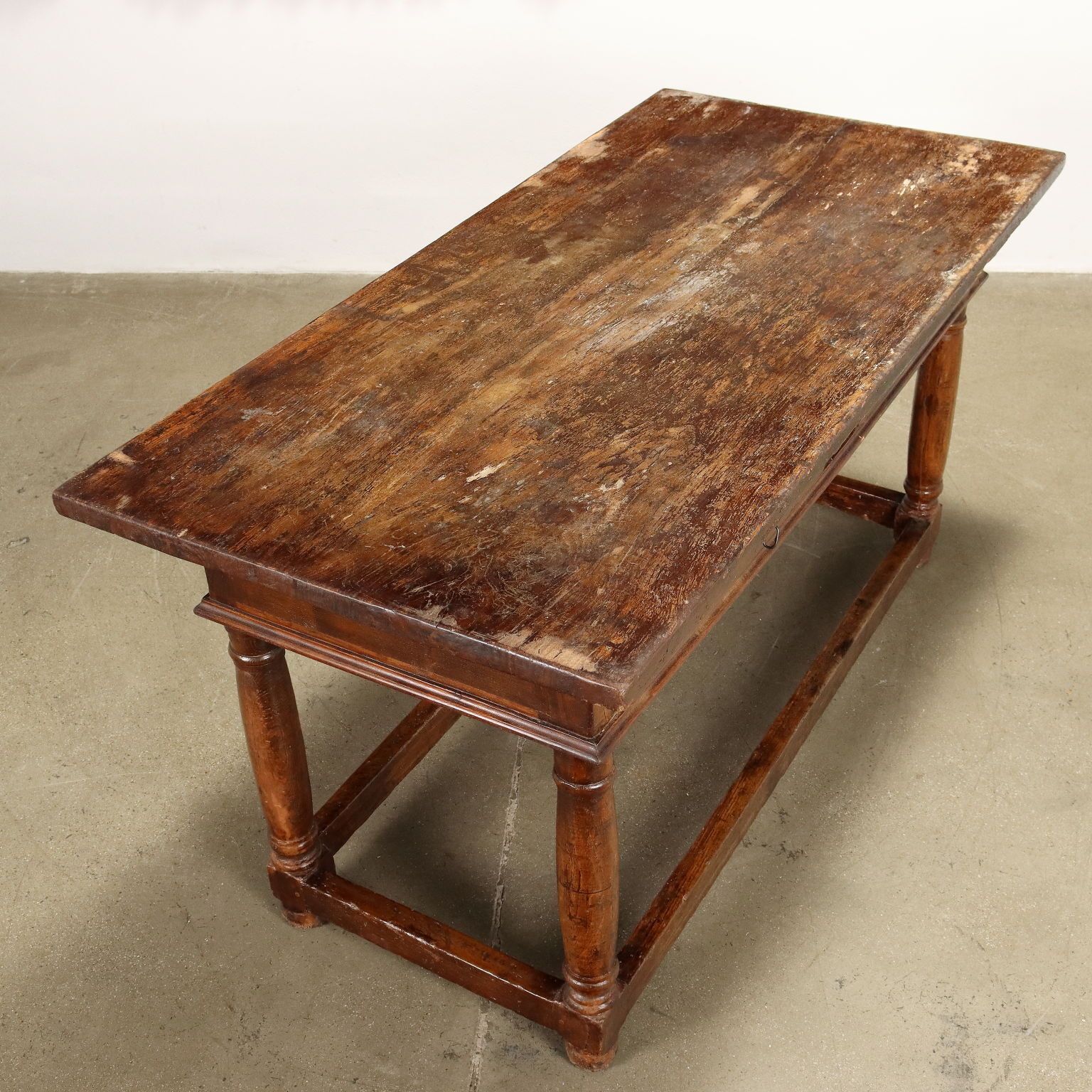 photo furniture Antique Table Early XVIII Century Chestnut Shaped Feet Drawers
