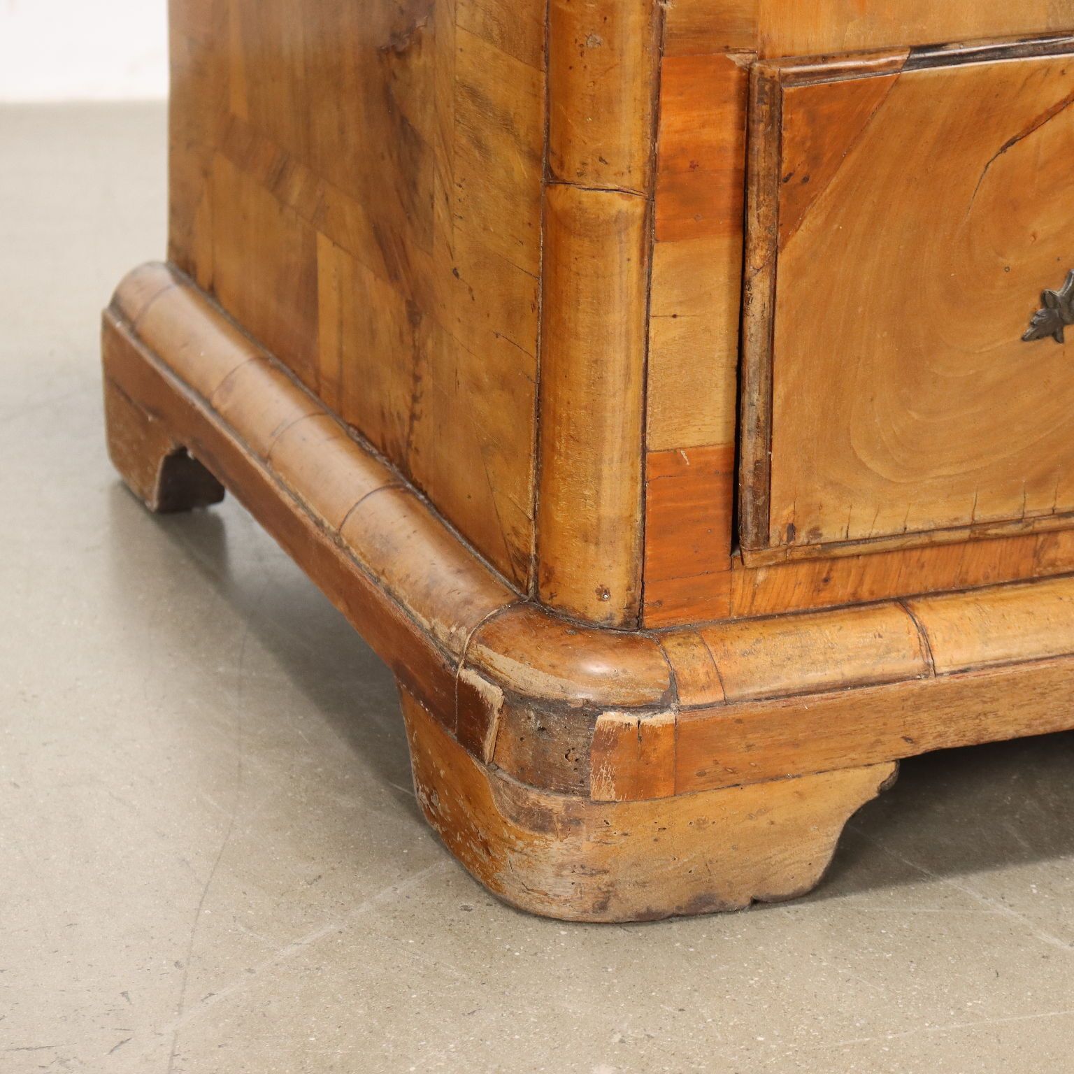 Antique Chest Of Drawers Poplar 4 Drawers Northern Europe '700 photo buy