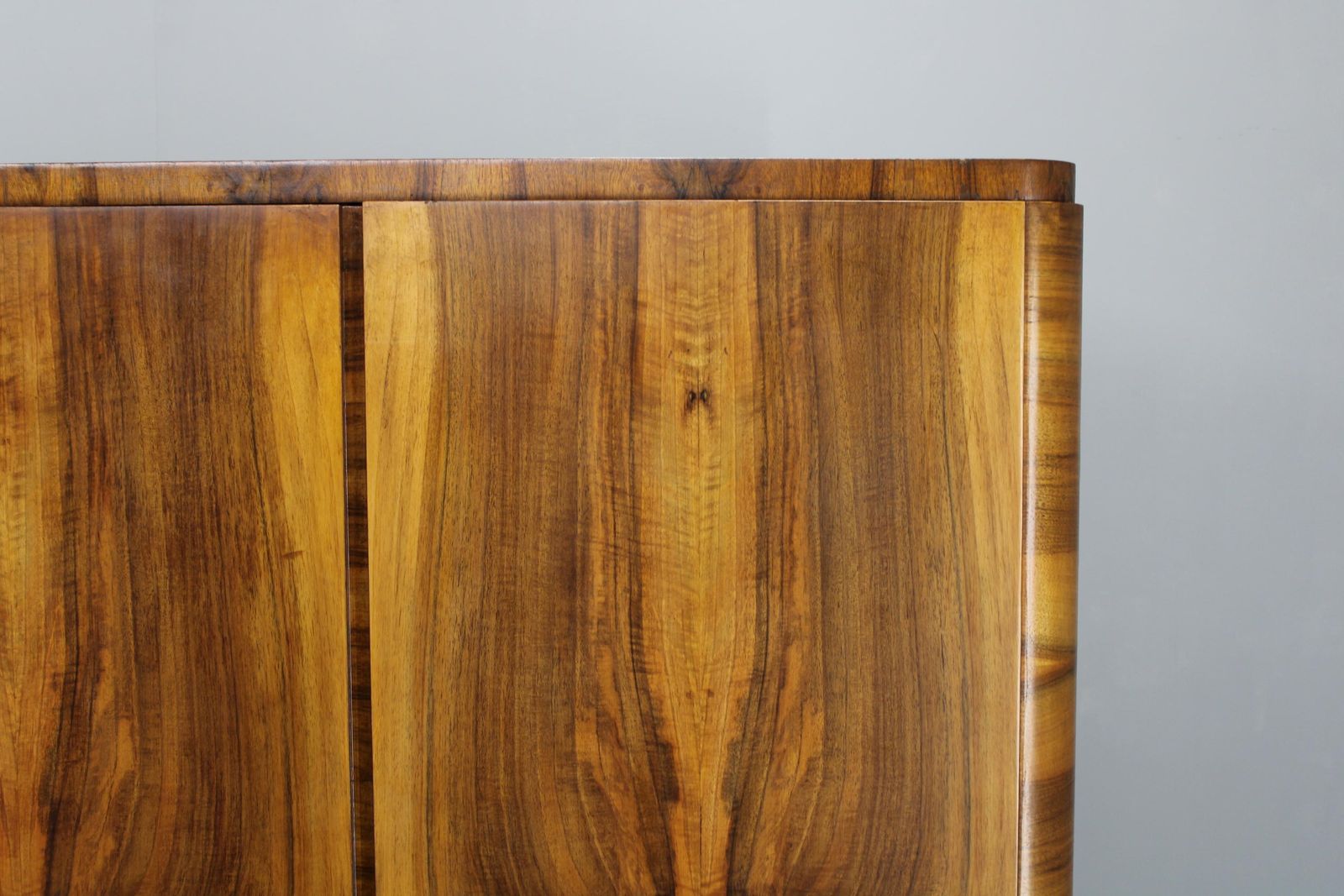 photo furniture 1930s Bauhaus Wardrobe By Vichr & Spol In Walnut Finish, Czechoslovakia