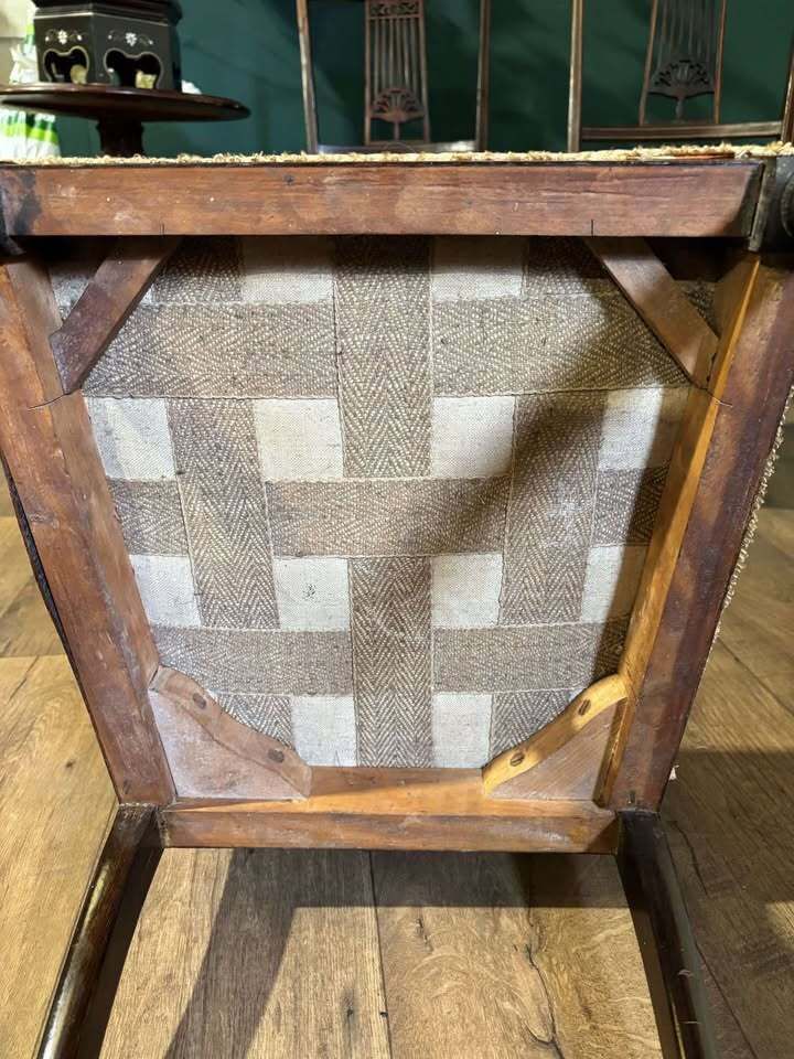 Furniture Set Of Four Late Victorian Mahogany Dining Chairs photo