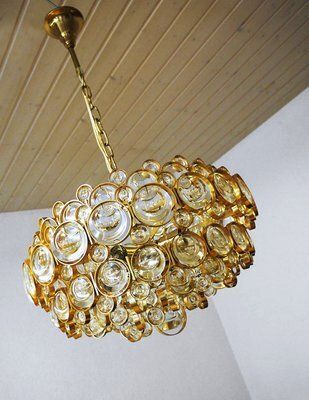 photo furniture Bubbles Chandelier In Crystal And Gilt Brass By Gaetano Sciolari, 1960s