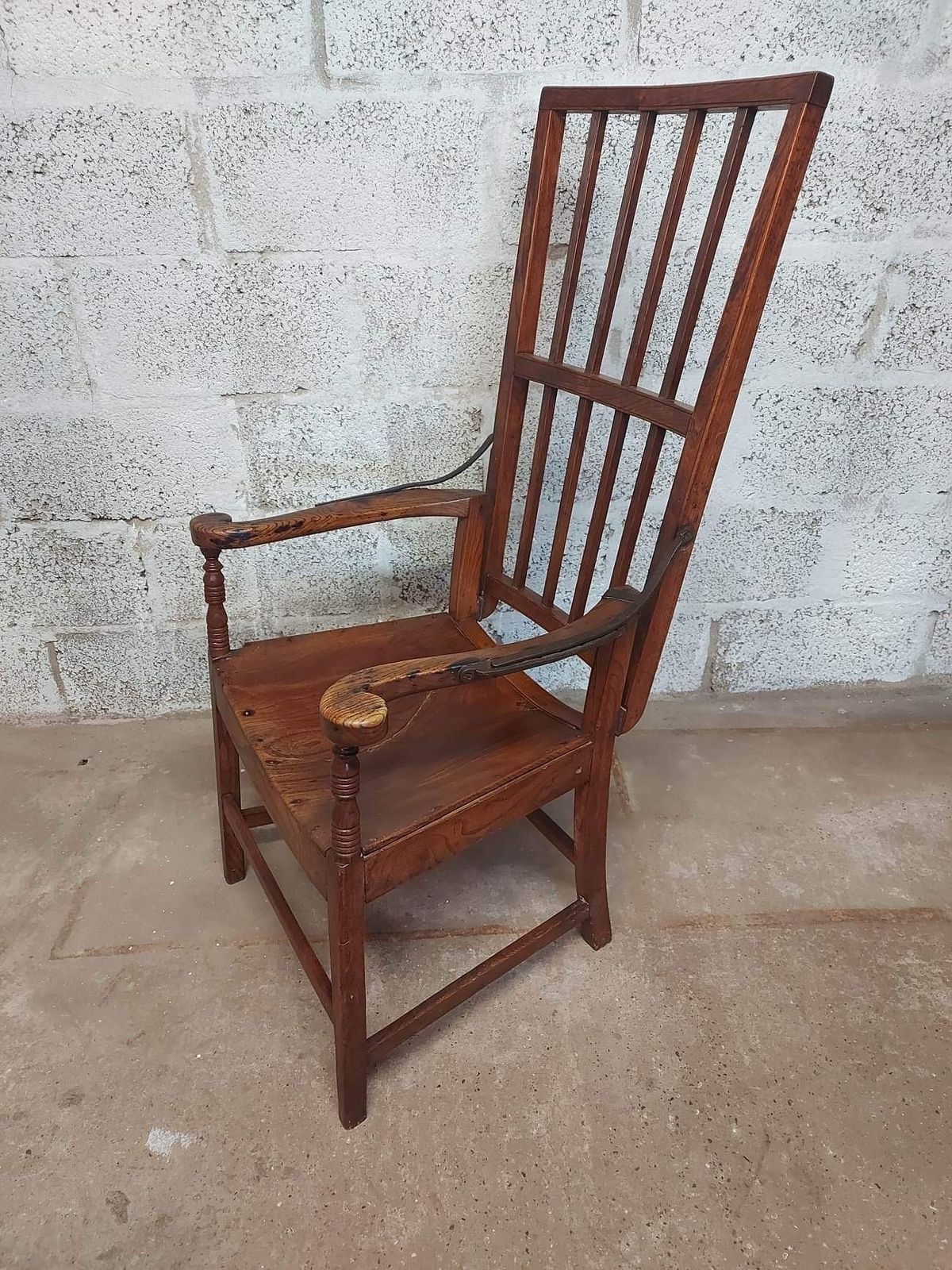 photo furniture 18th Century Antique Elm Recliner Armchair East Anglian Recliner.
