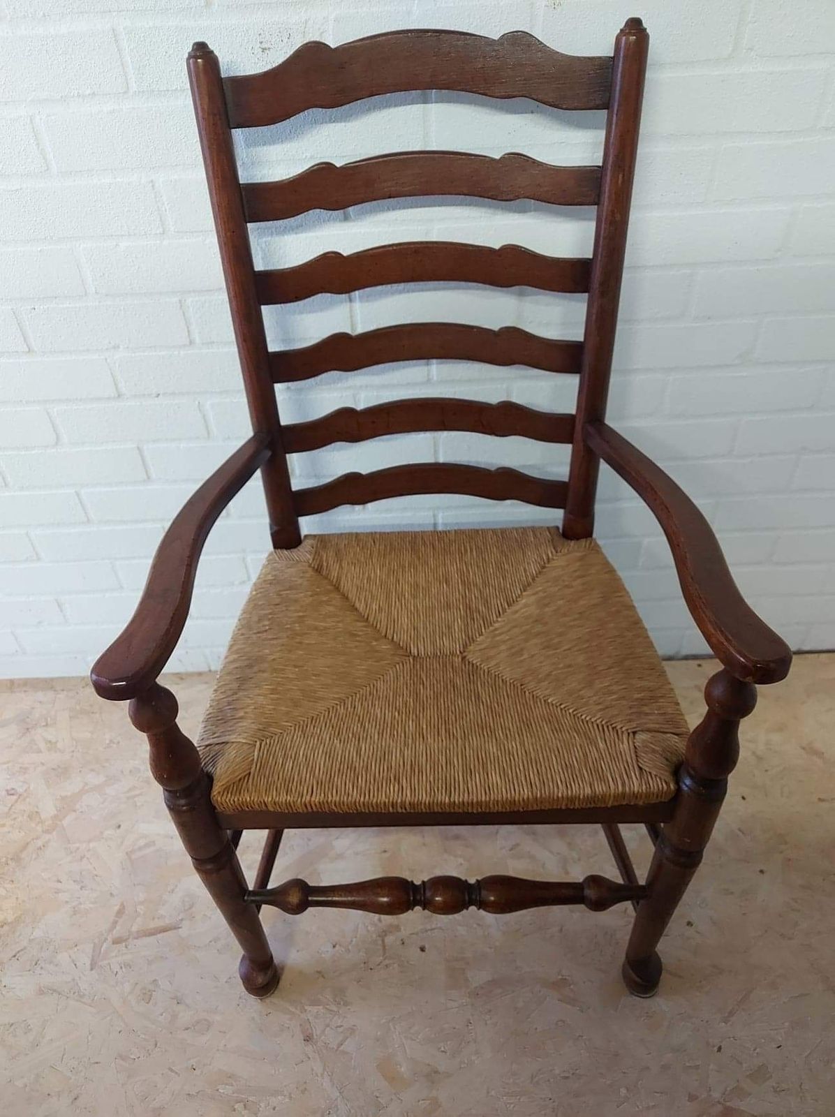 Edwardian Large Rush Seat Elm Elbow Armchair photo 100.0