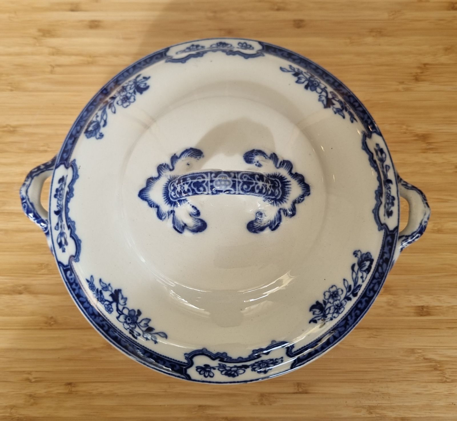 Antique Lidded Dish By Losol Ware Romney In Blue And White Floral English China, Collectible Tableware For Fine Dining // Ashleyparkerva photo furniture