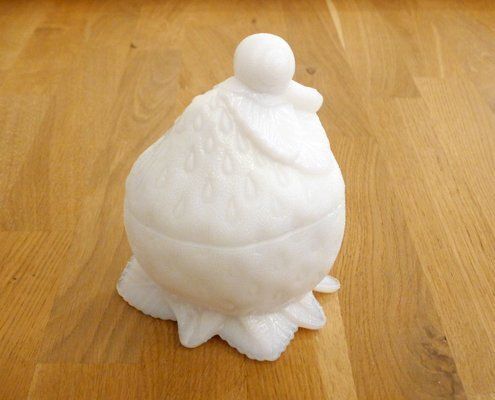 photo for sale Early 20th Century Strawberry & Snail Sugar Pot In Opaline Glass From Portieux, 1890s