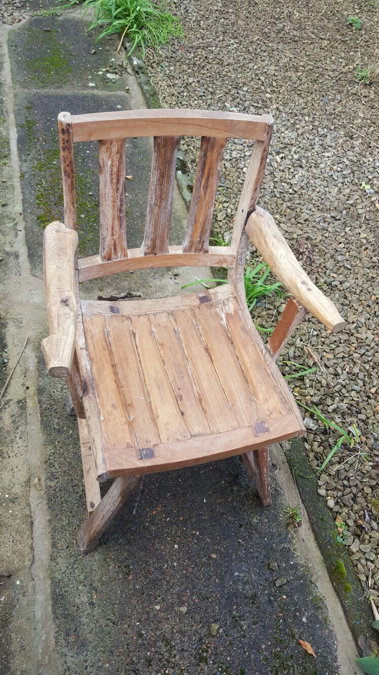 Fabulous Unique Table And Chairs photo for sale