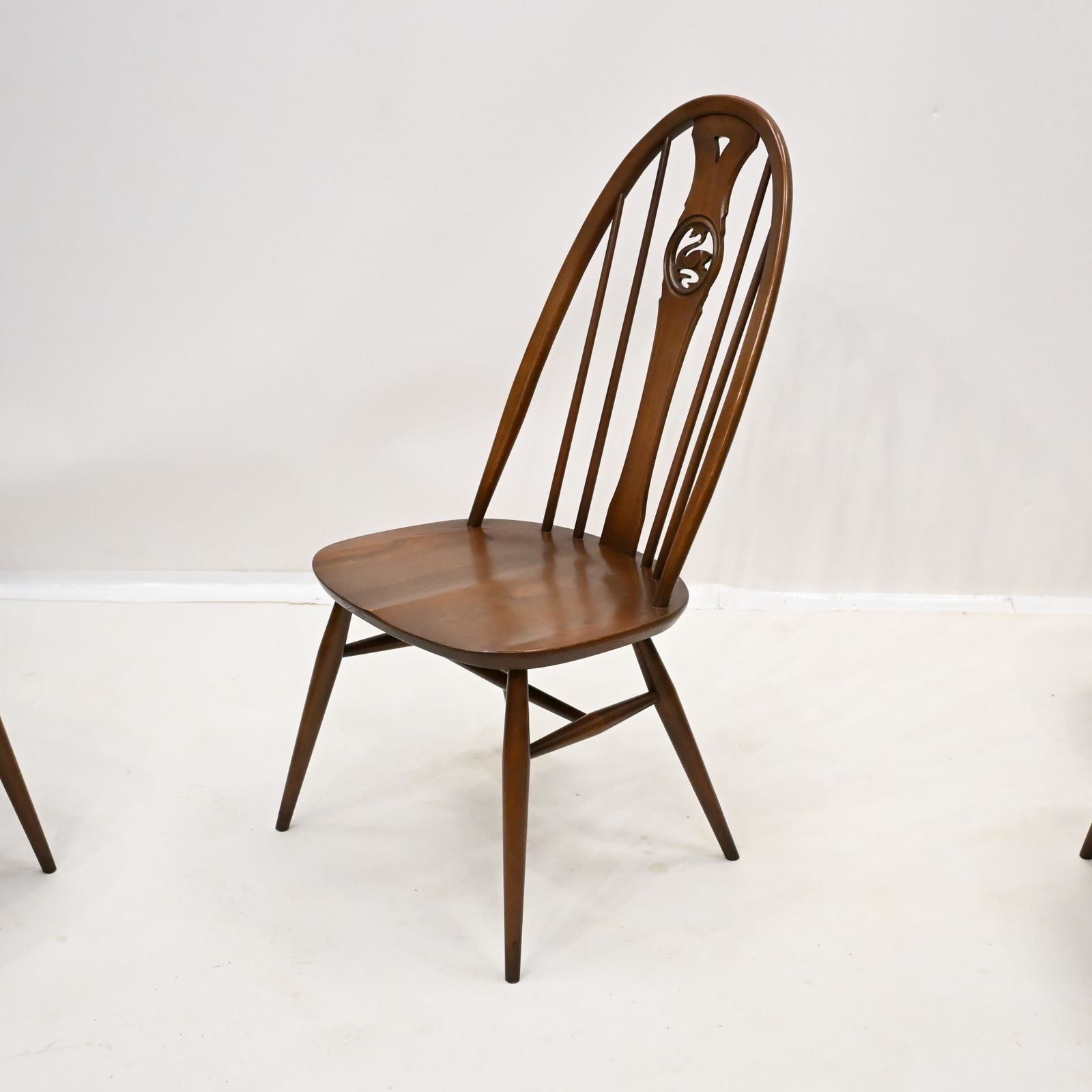4 Ercol Windsor Swan Bow Back Dining Chairs Golden Dawn #876 Free Uk Delivery photo vinterior