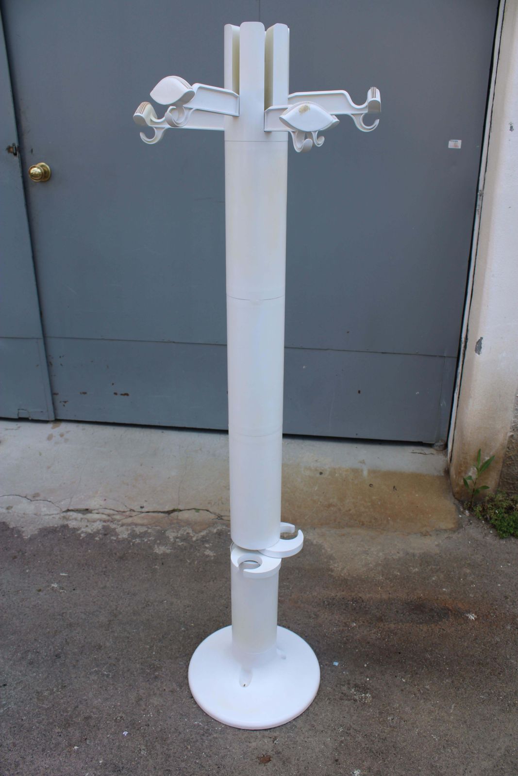 photo for sale Planta Anonima Coat Stand Castles Giancarlo Piretti 1960 White