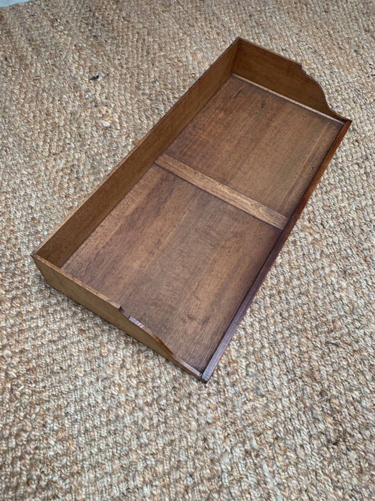 2100.0 George IV Mahogany Linen Press photo