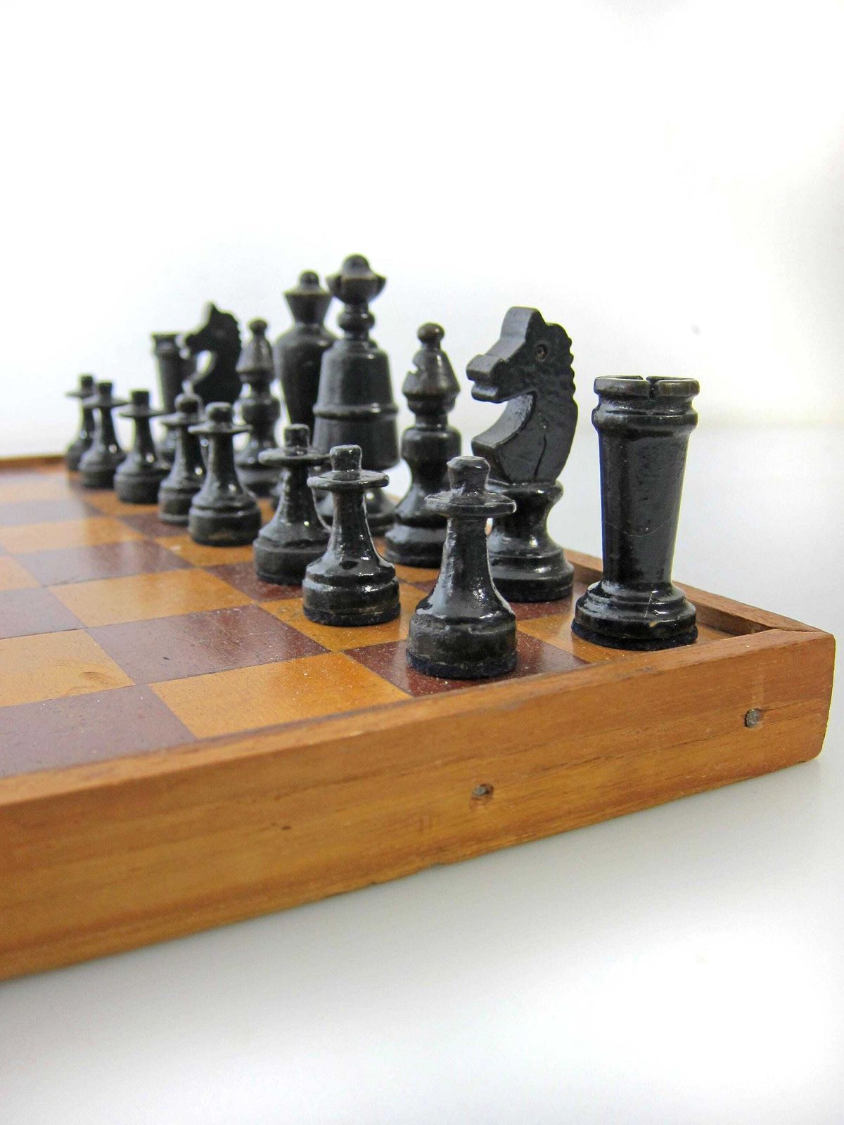 Vintage Collectable Wooden Chess Set, Board & Box    Austrian Coffee House, Kaffeehaus, Haflinger Knights, Josef Hoffmann, Wagner, Adolf Loos photo 405.0