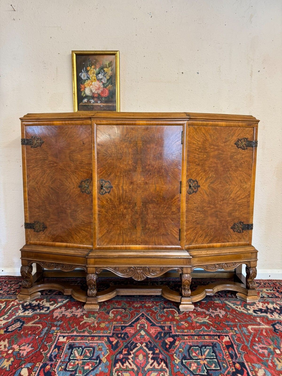 Fantastic Quality Antique French Burr Walnut Cabinet/Cupboard Circa 1920