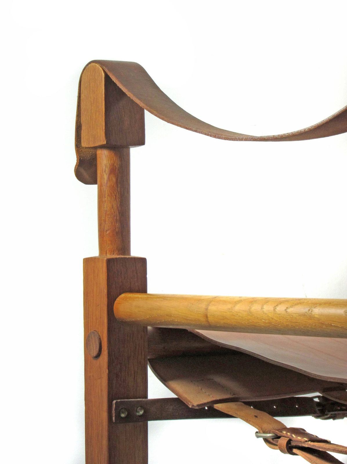 photo furniture Safari Chair; Wilhelm Kienzle Voor Wohnbedarf    Eames, Borge Mogensen, Tapiovaara, Hans Wegner, Kaare Klint
