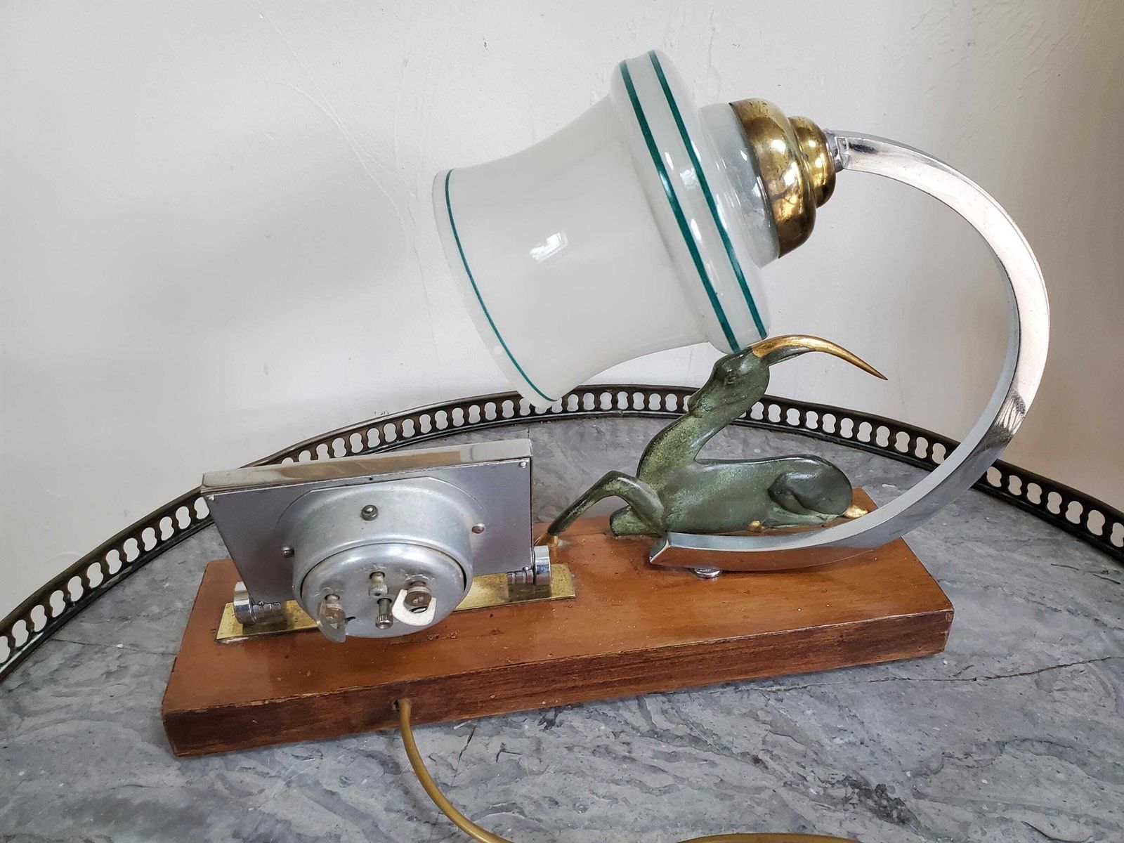 Art Deco Clock With Lamp / Antelope Clock With Alarm / Antelope Lamp With Clock / 1920 Lamp Alarm / Deco Alarm Clock With Lamp / Art Deco photo Lighting