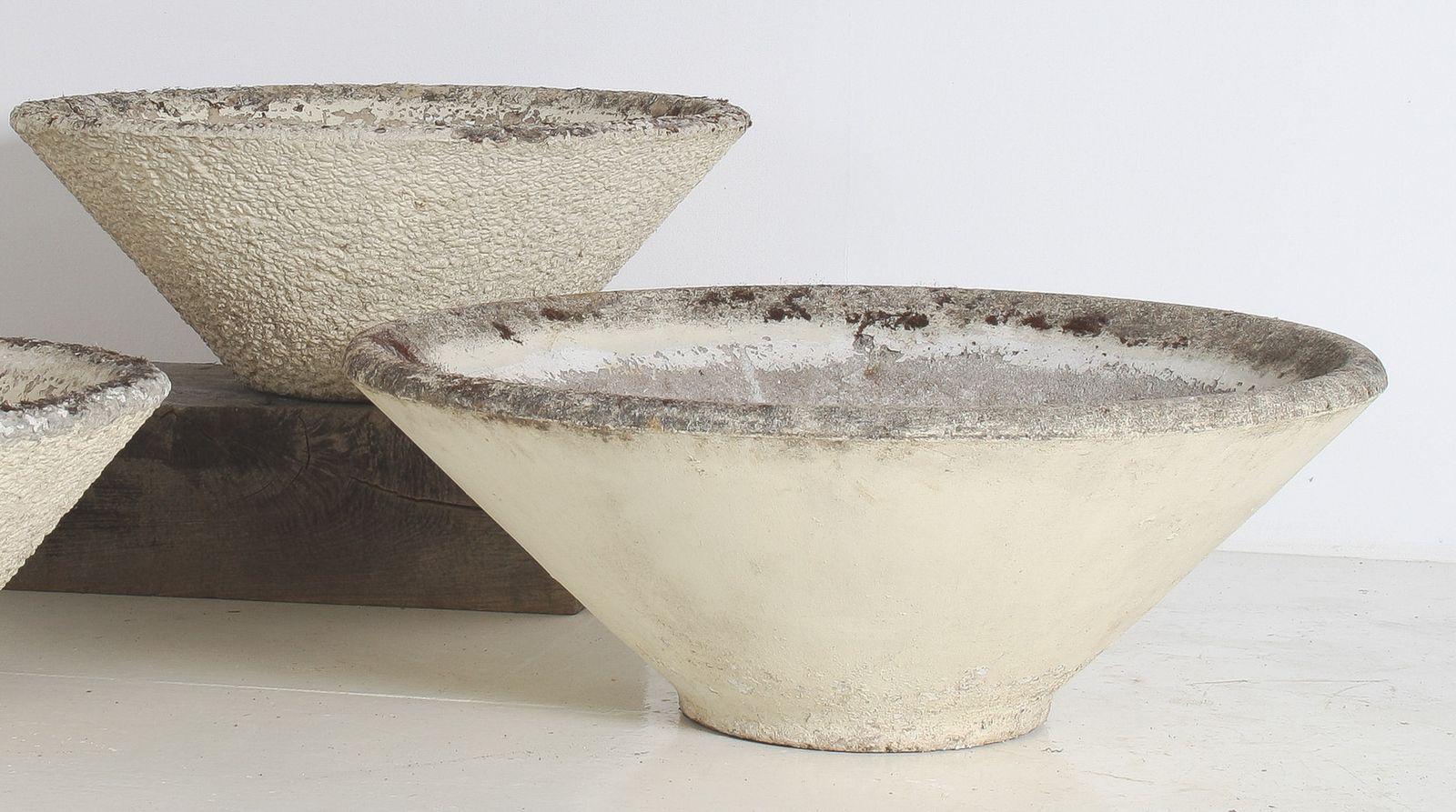 Garden Decor A Large 1960s Mid Century Modernist Concrete Planter In The Manner Of Willy Guhl photo