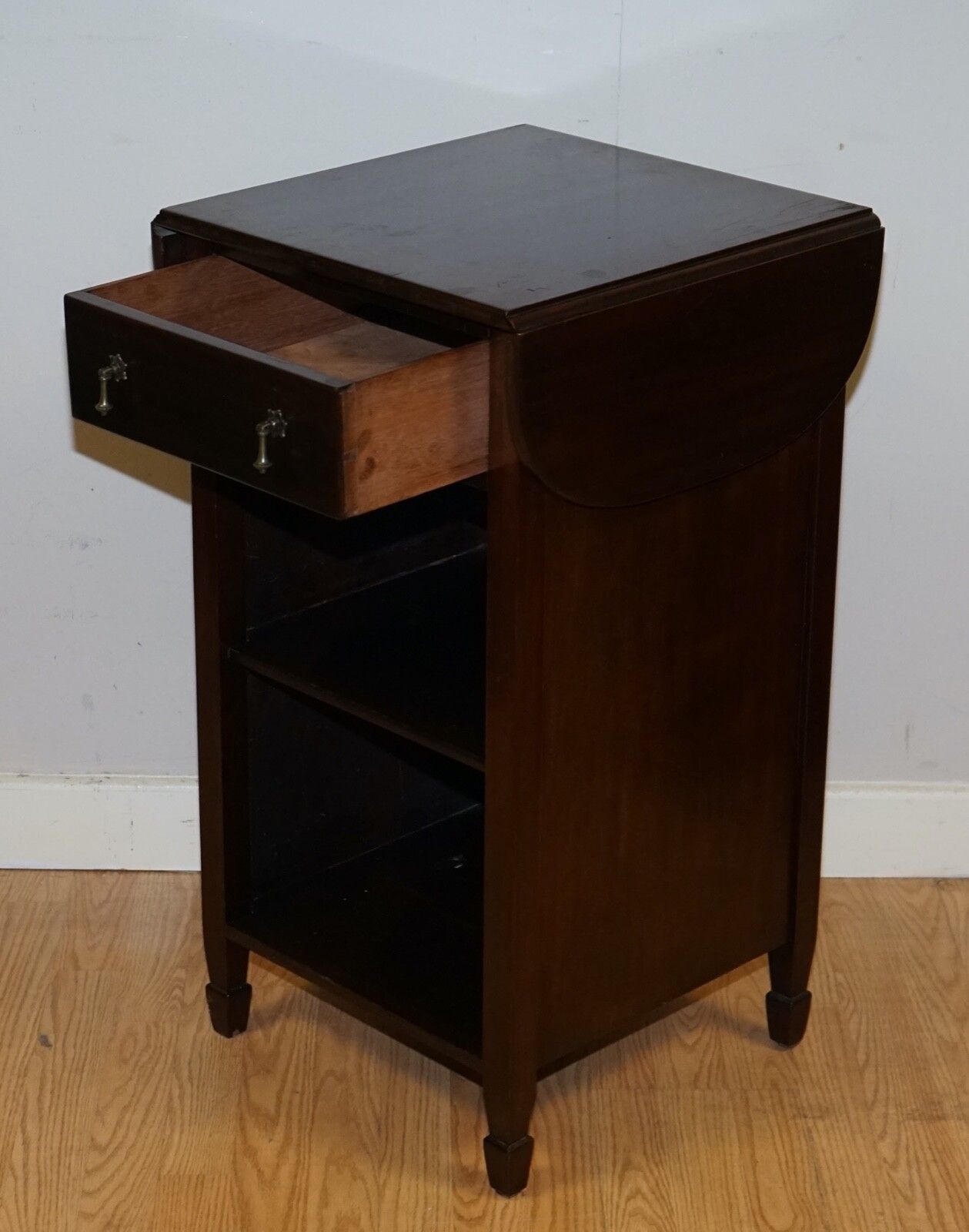 Lovely Vintage Mahogany Side End Hardwood Table With Drawer And Shelfs photo 350.0